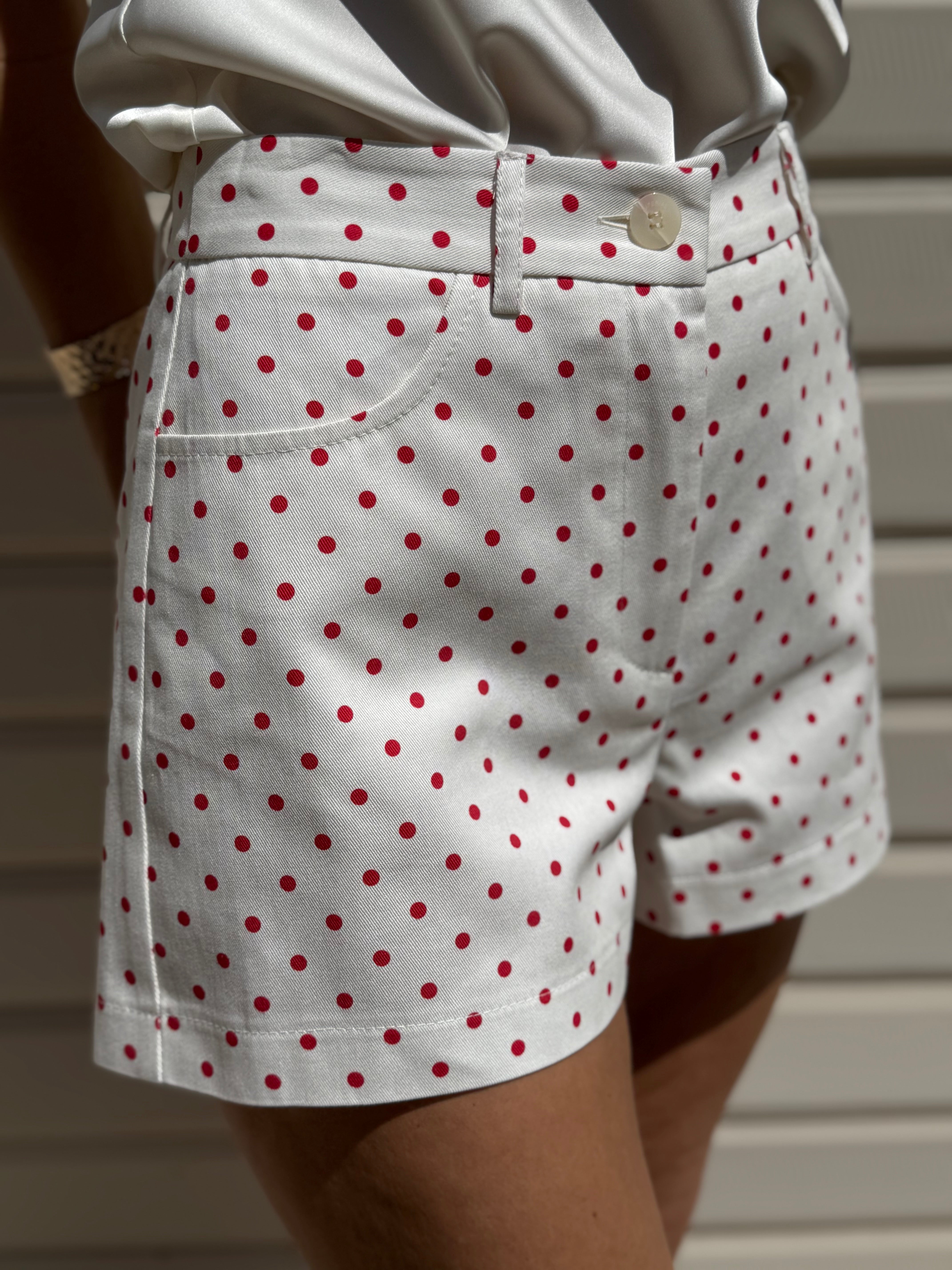 Shorts pois Imperial