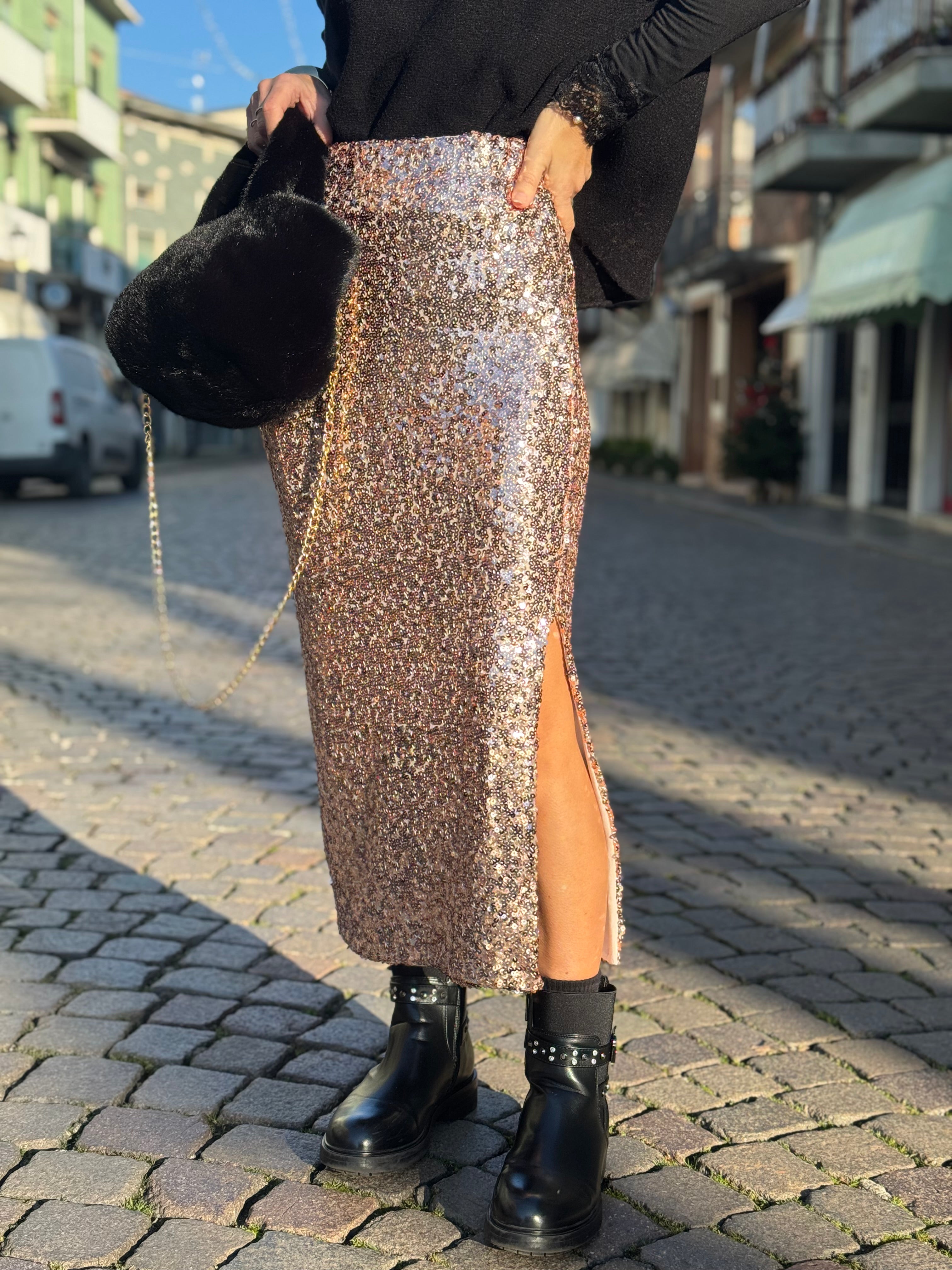 Gonna paillettes spacco