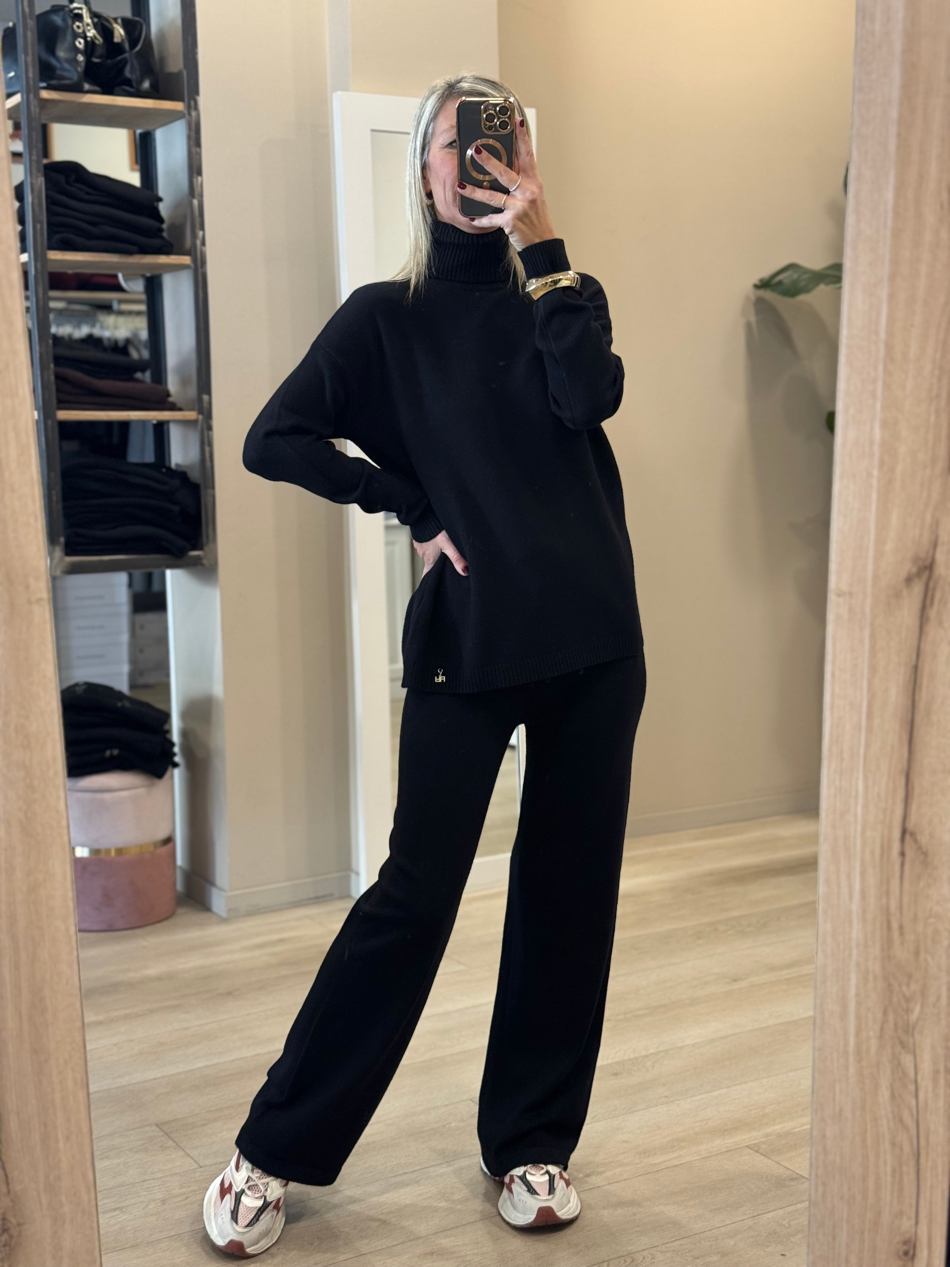 Coordinato in maglia dolcevita