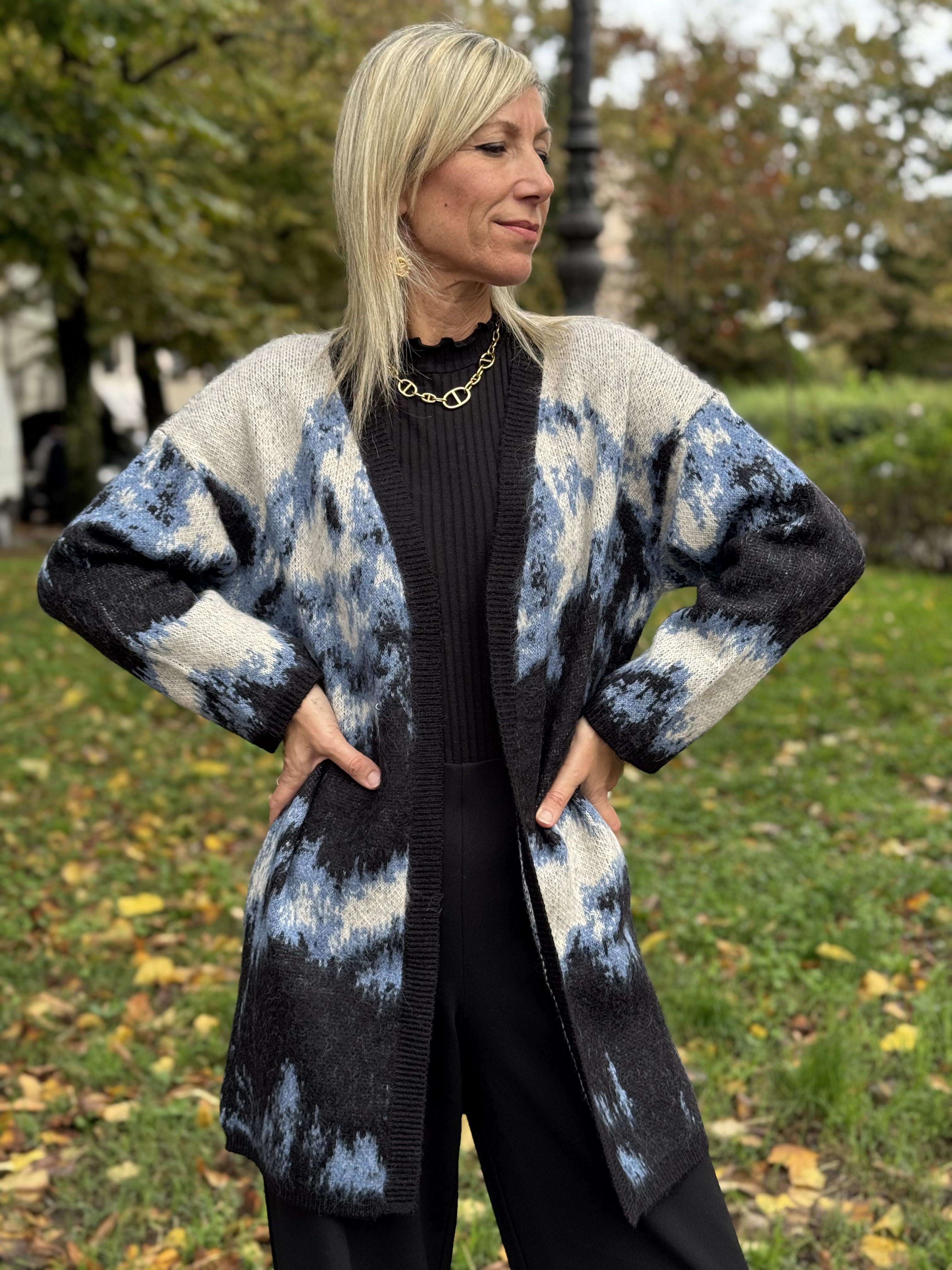 Cardigan variegato