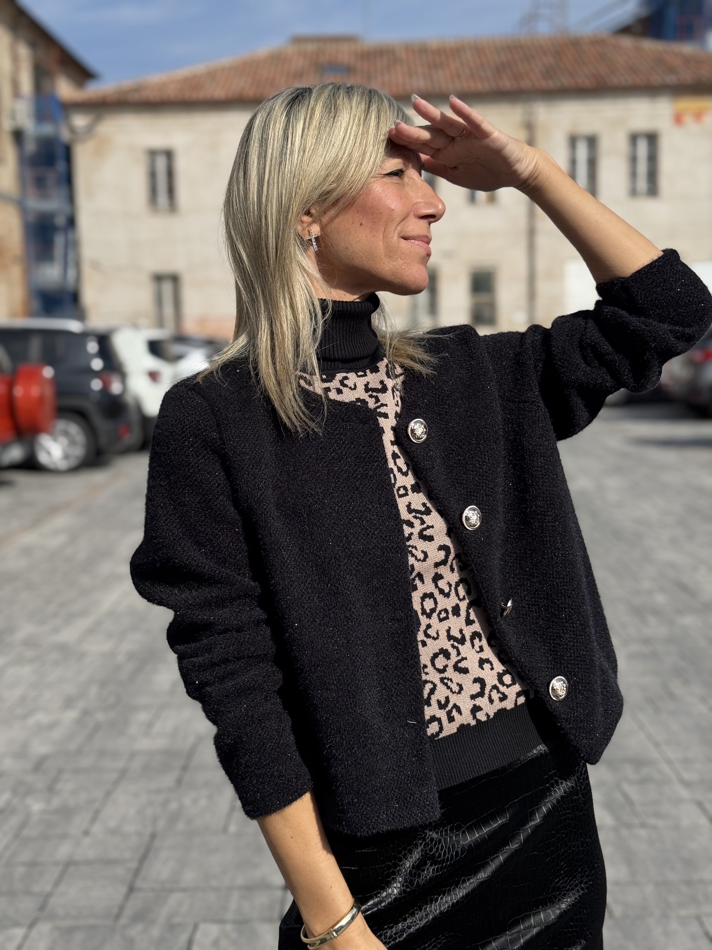 Cardigan corto pelosetto