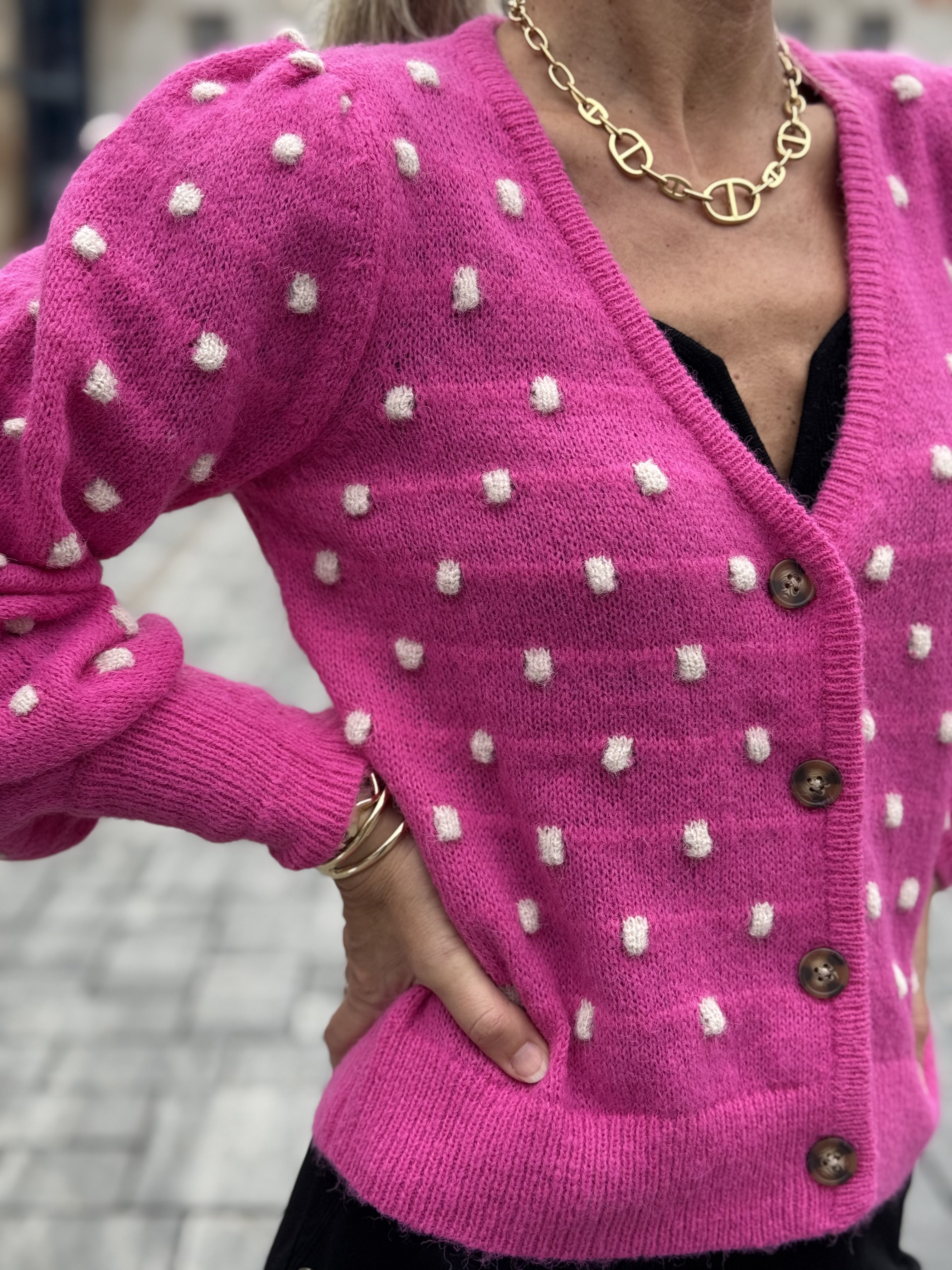 Cardigan pon pon