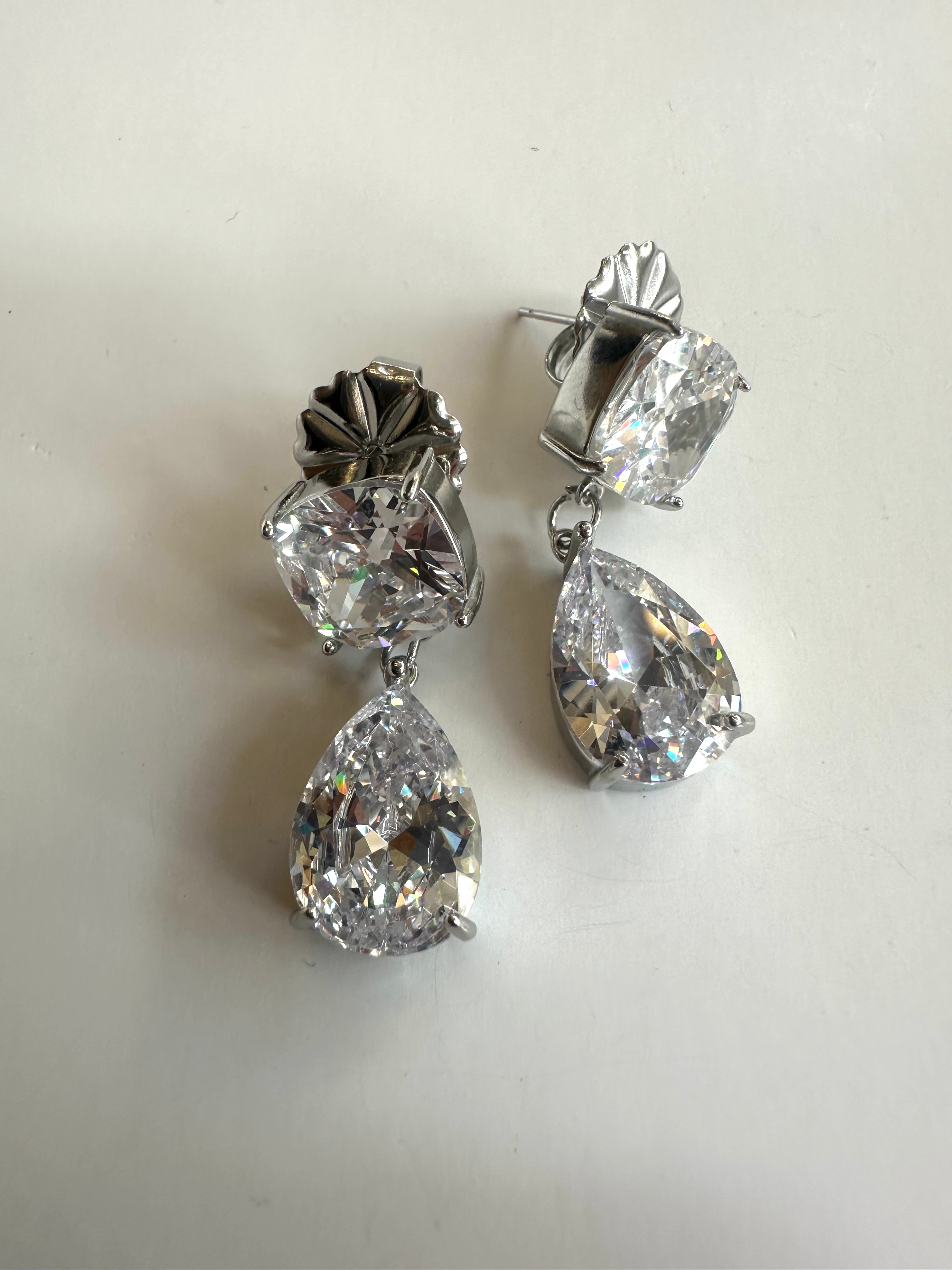 Orecchini goccia d’acqua