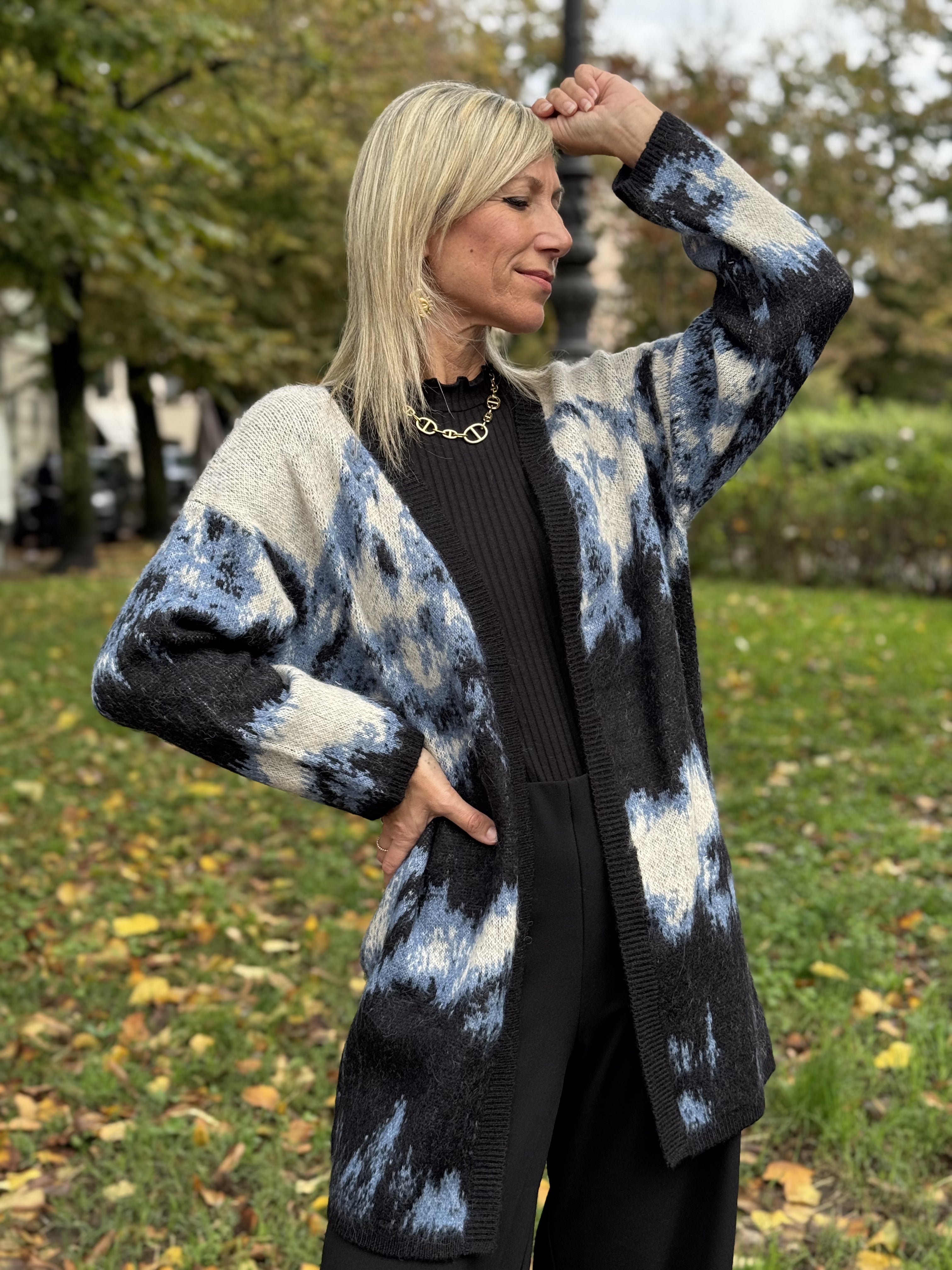 Cardigan variegato