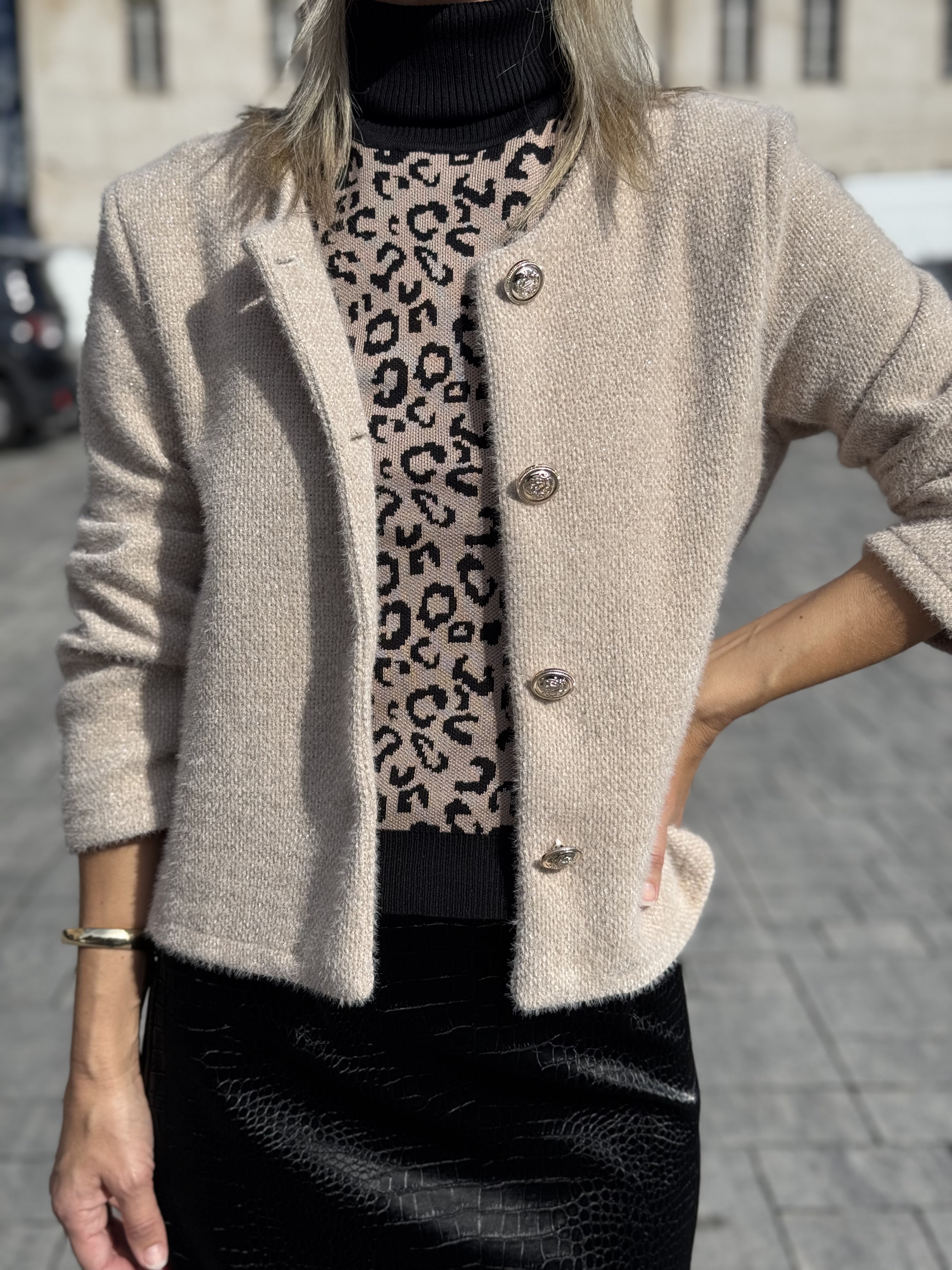 Cardigan corto pelosetto