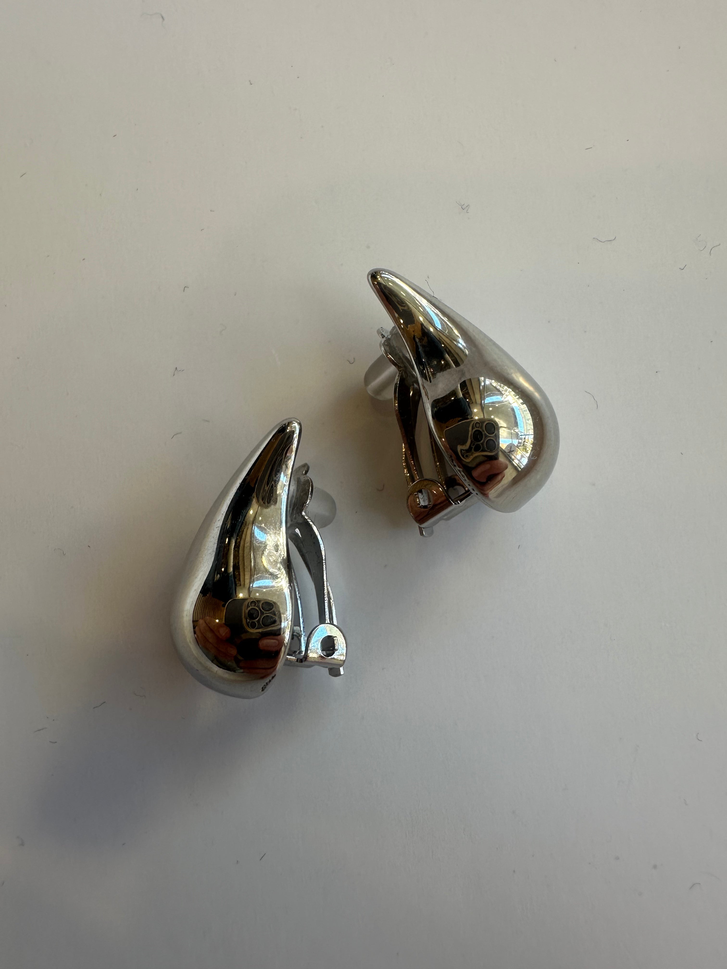 Orecchini goccia clip argento