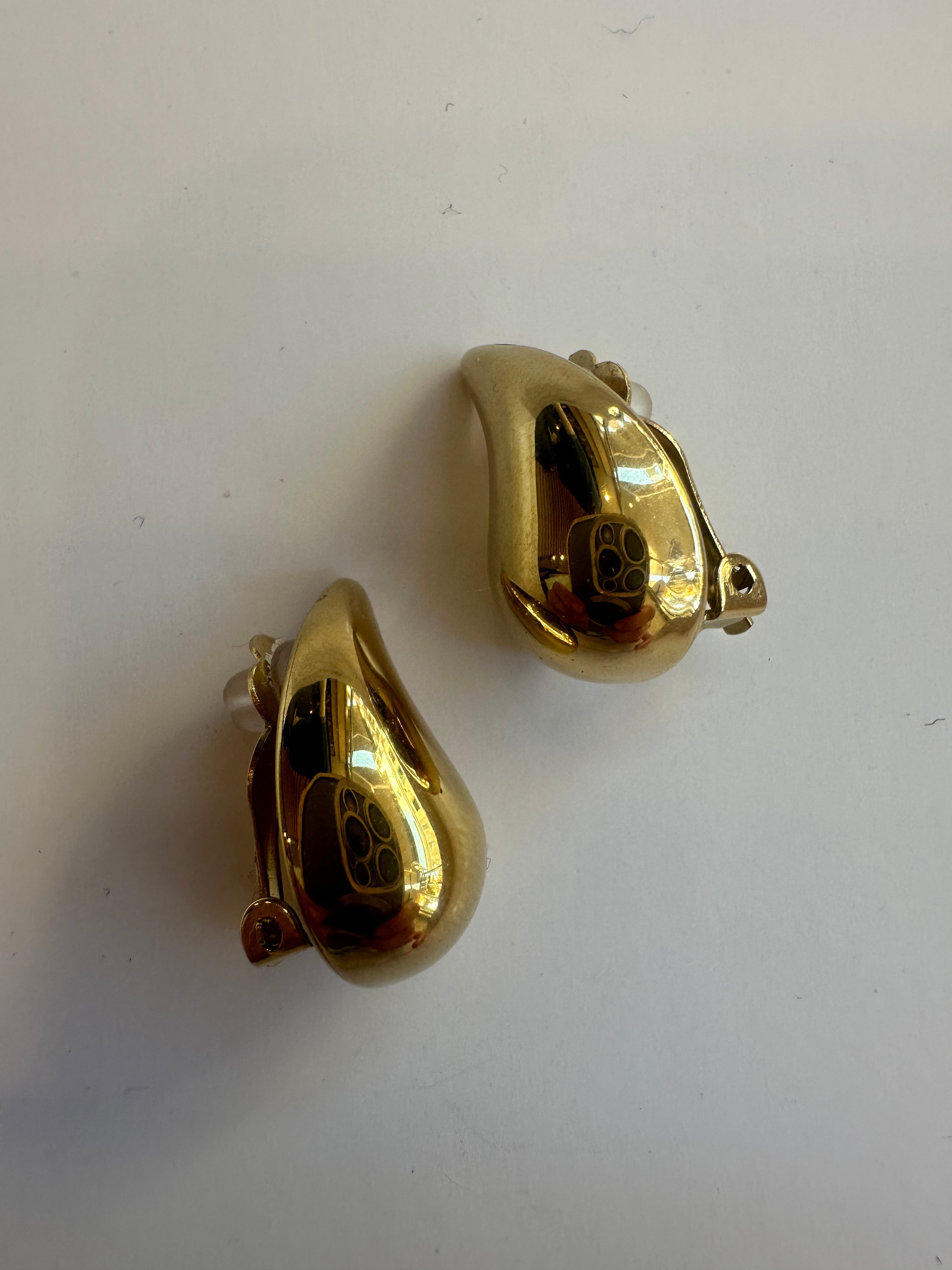 Orecchini goccia a clip oro