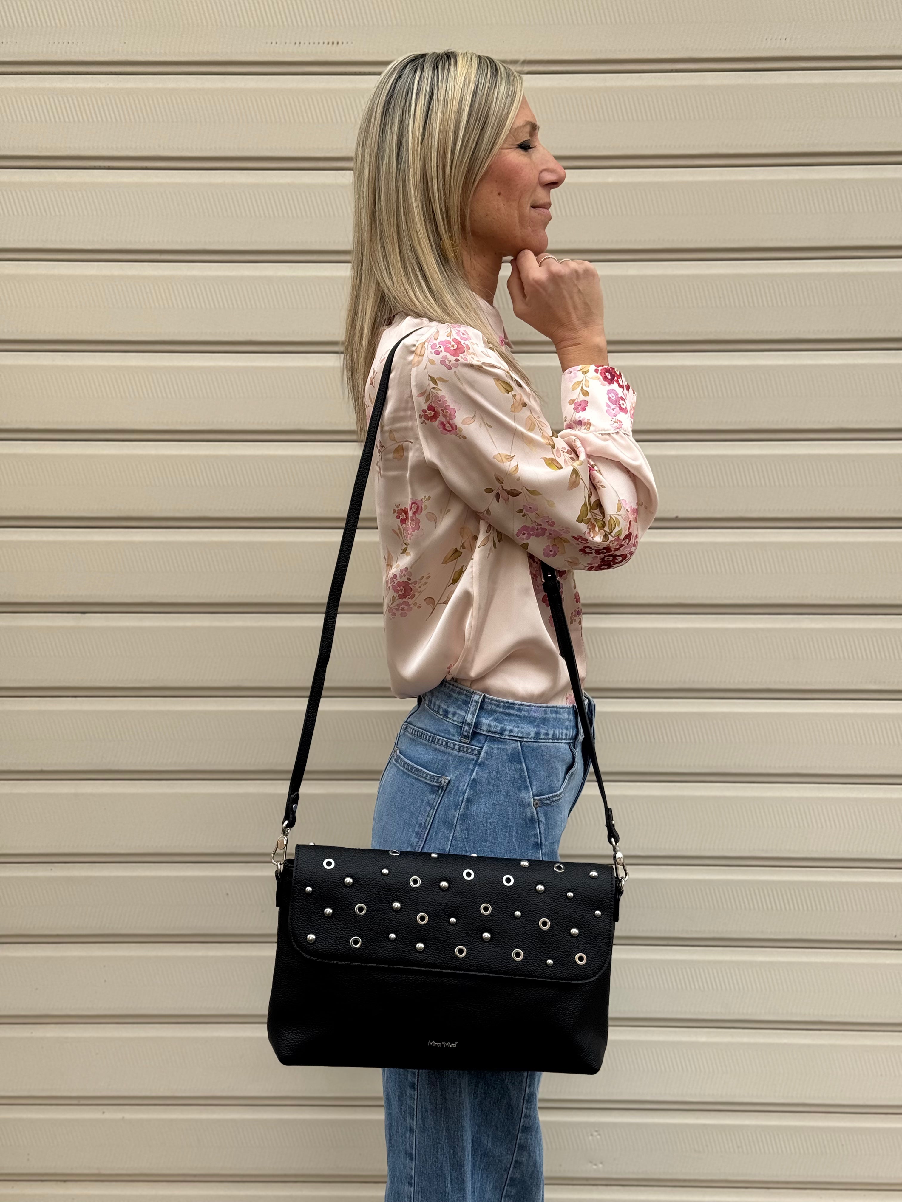 Borsa busta borchie Mimì