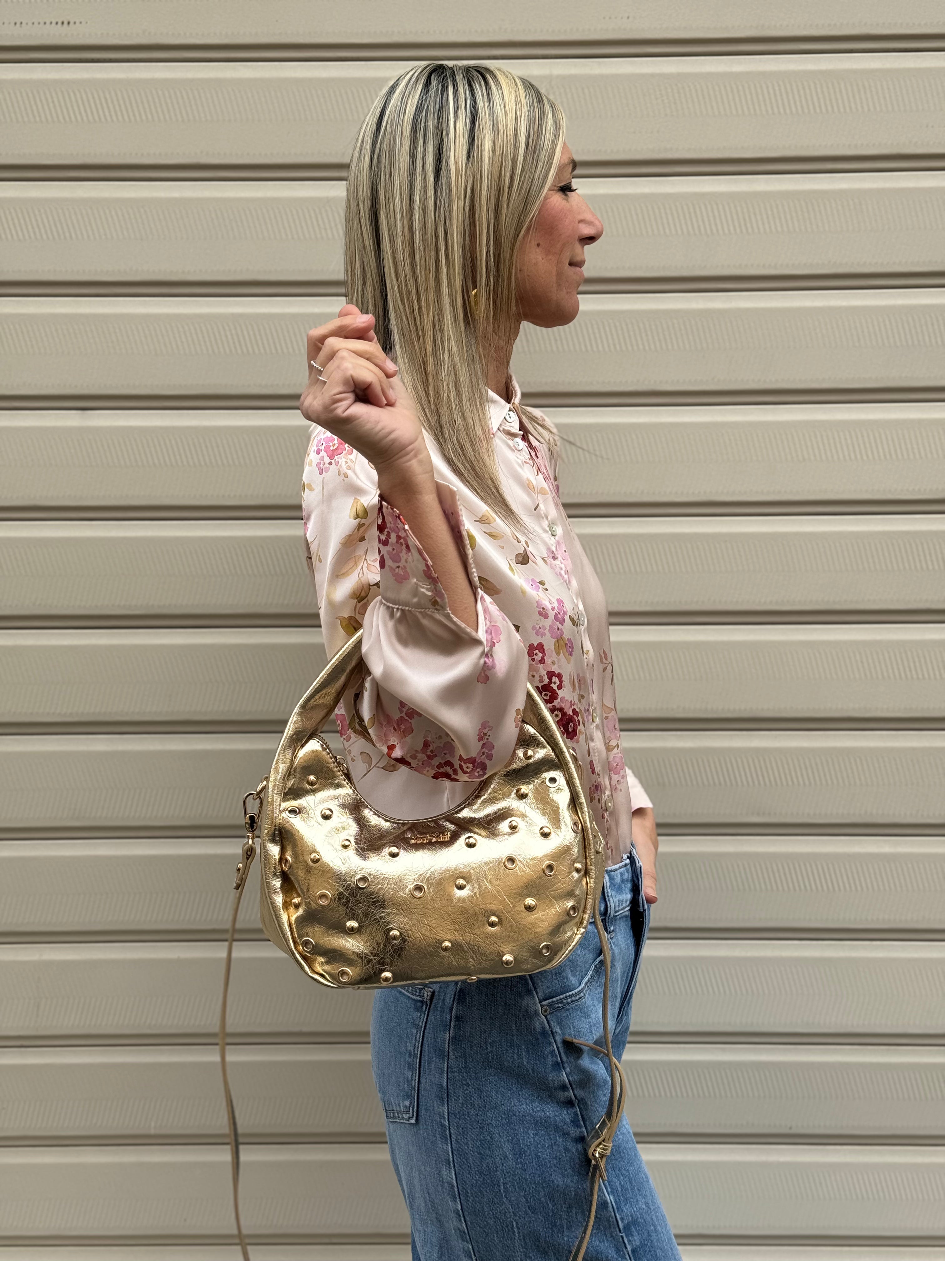 Borsa mezzaluna borchie Mimì