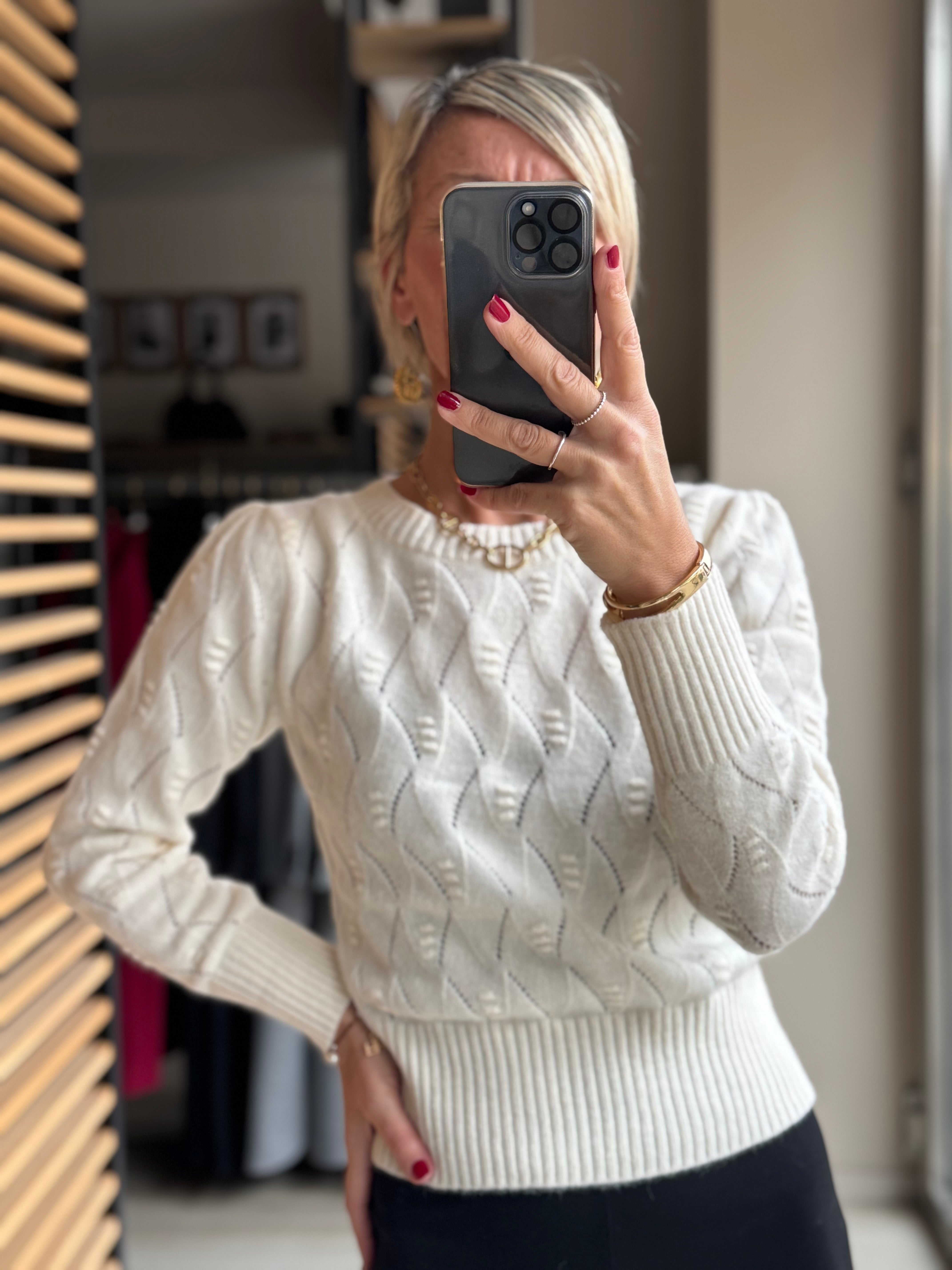 Maglia Girocollo Punzonature