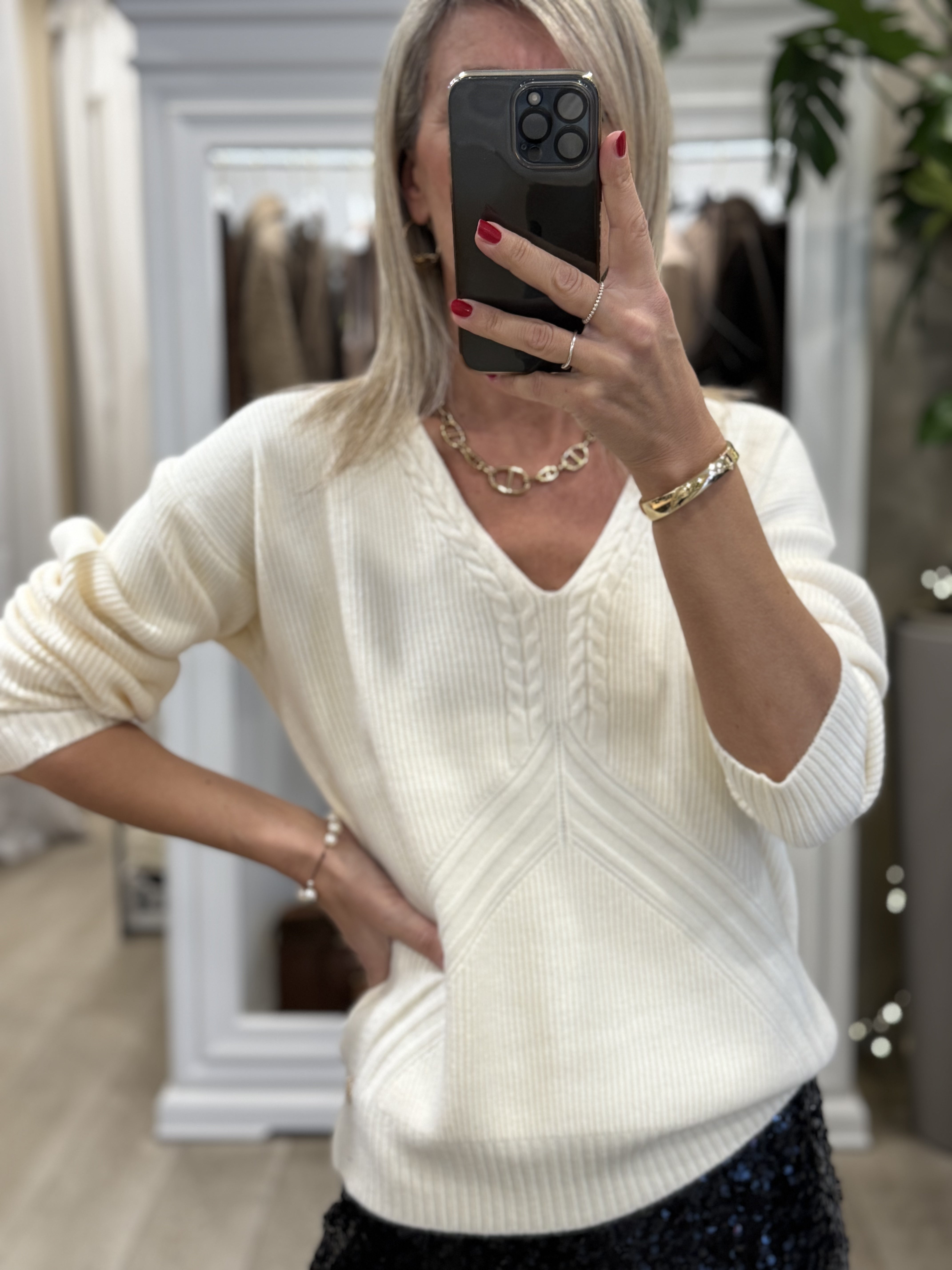 Maglia Scollo V Treccia