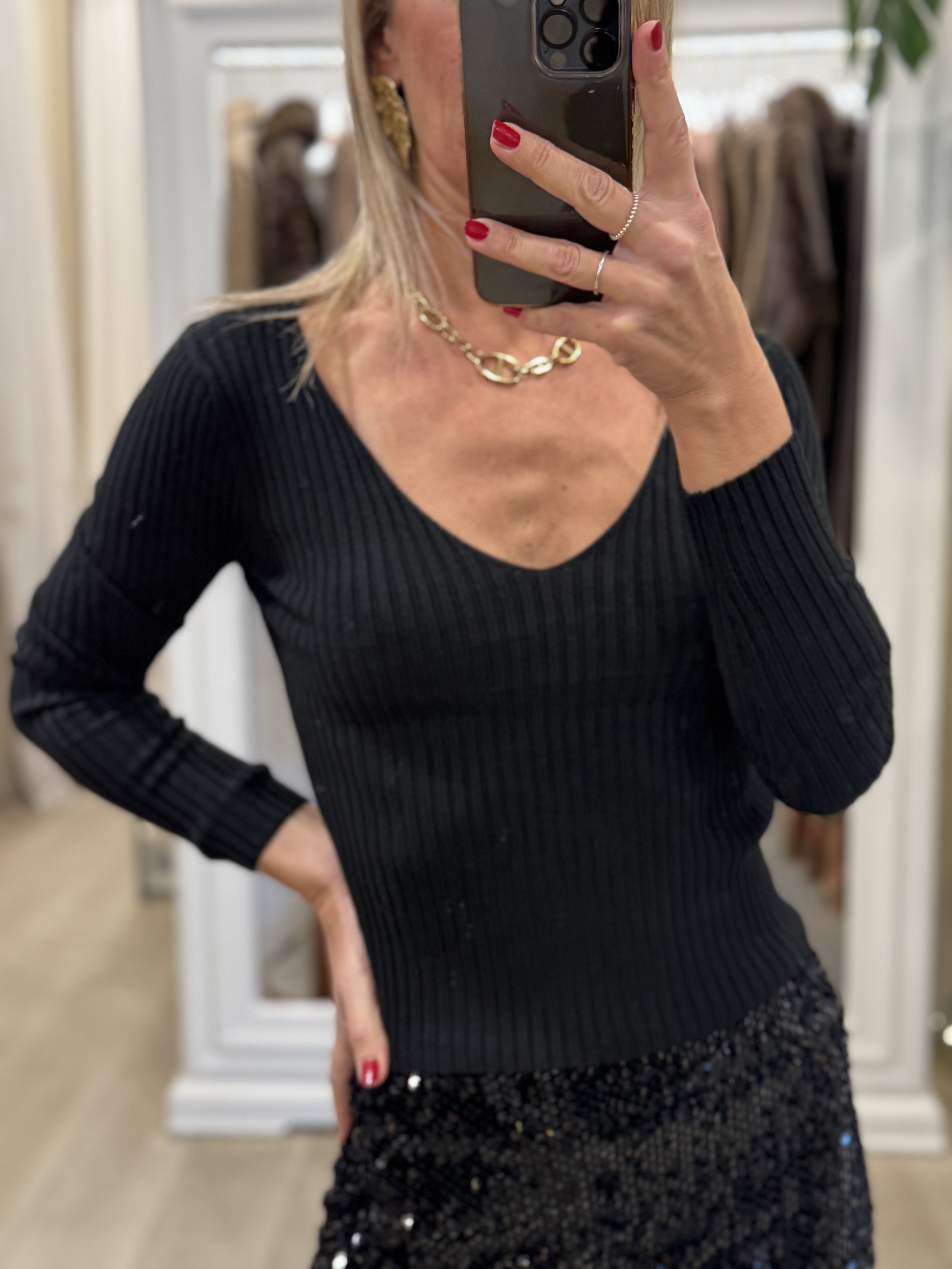 Maglia Scollo V Costine