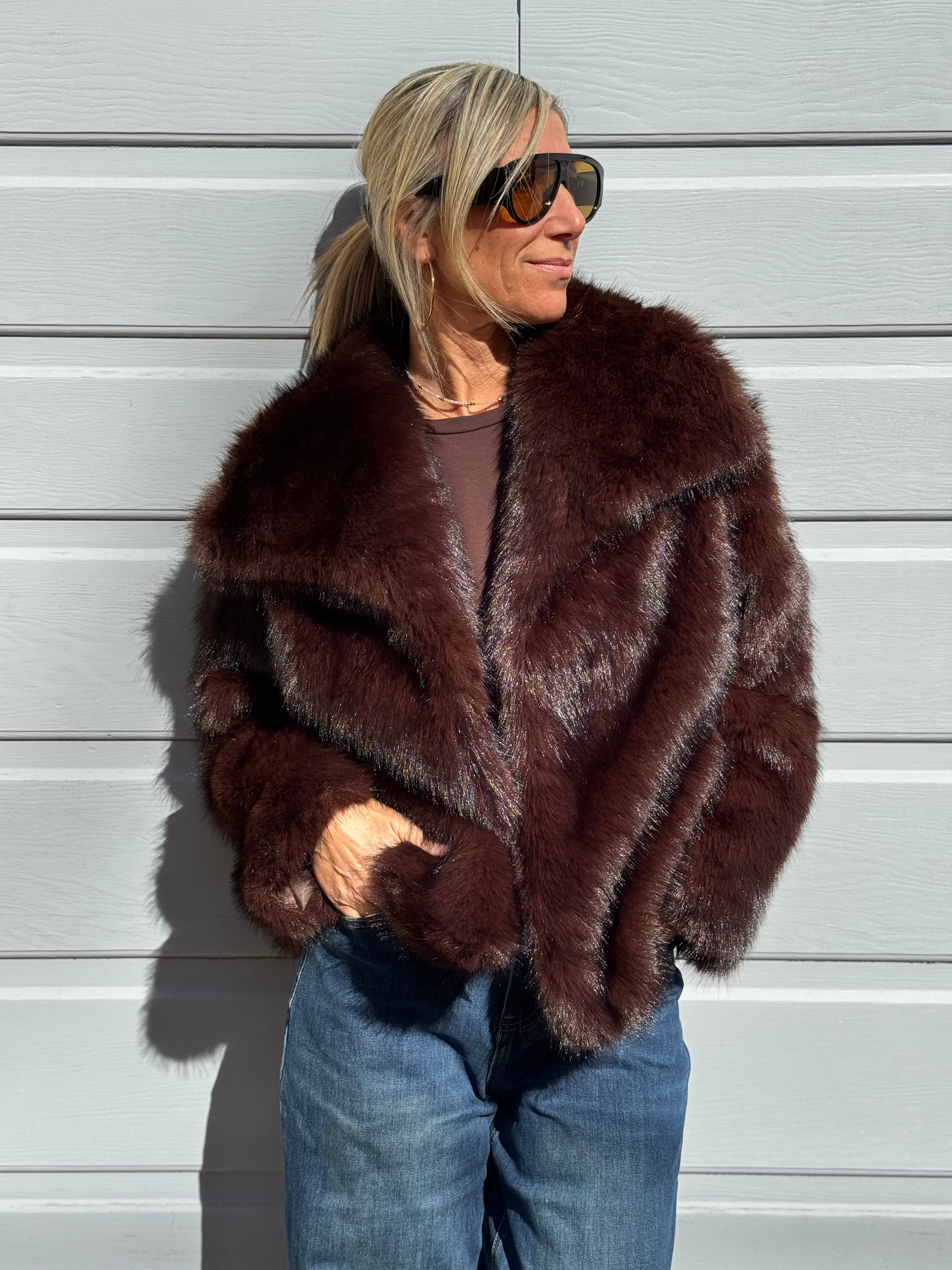 Ecopelliccia regina adora 👑