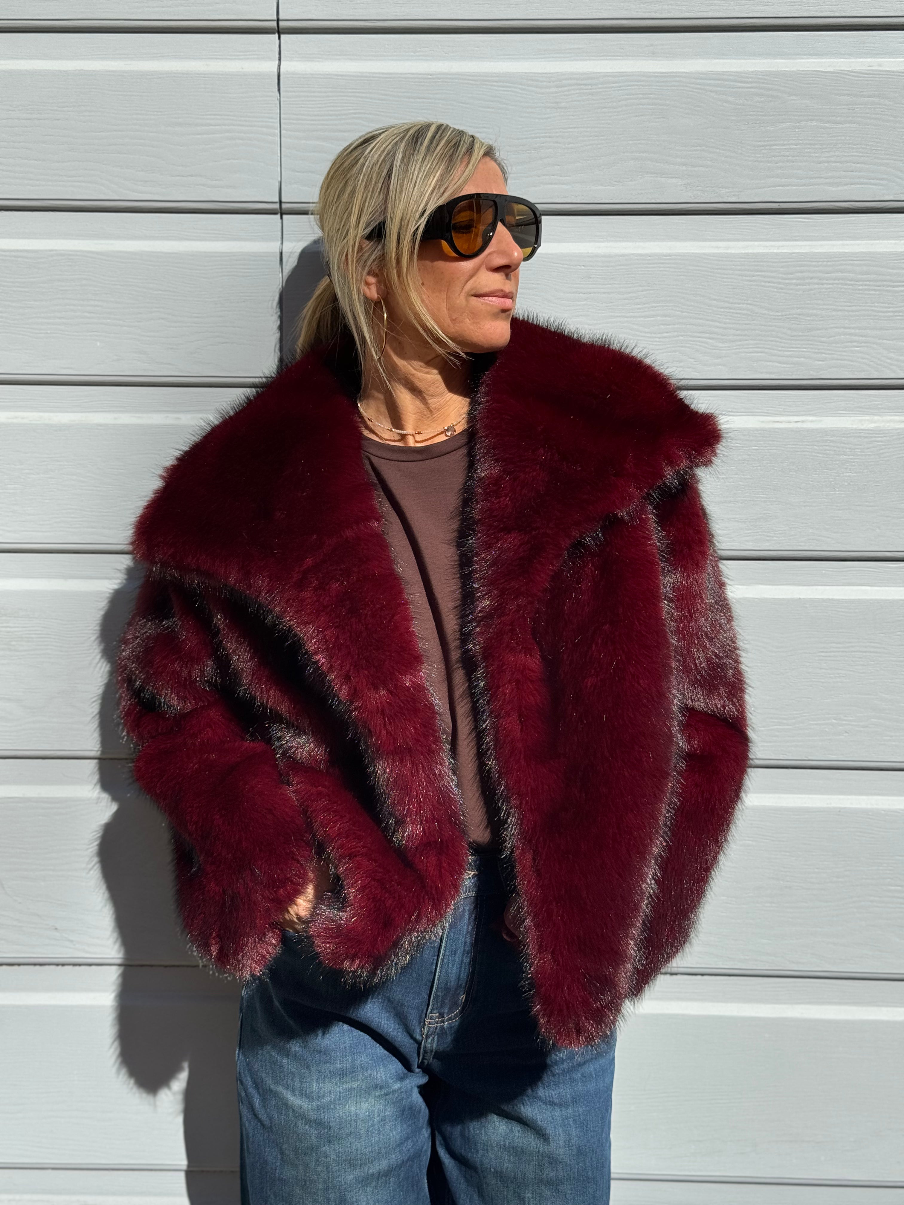 Ecopelliccia regina adora 👑