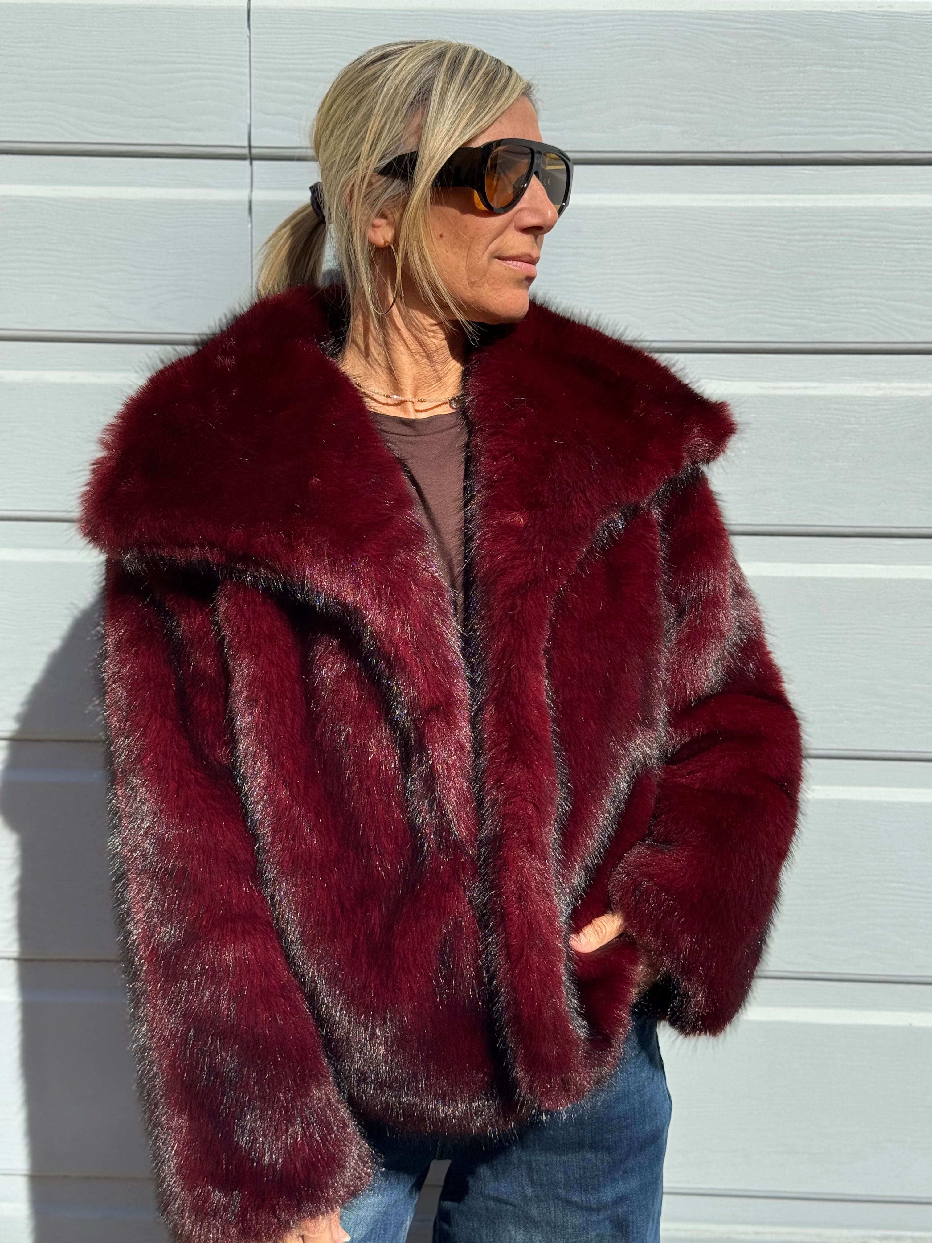 Ecopelliccia regina adora 👑