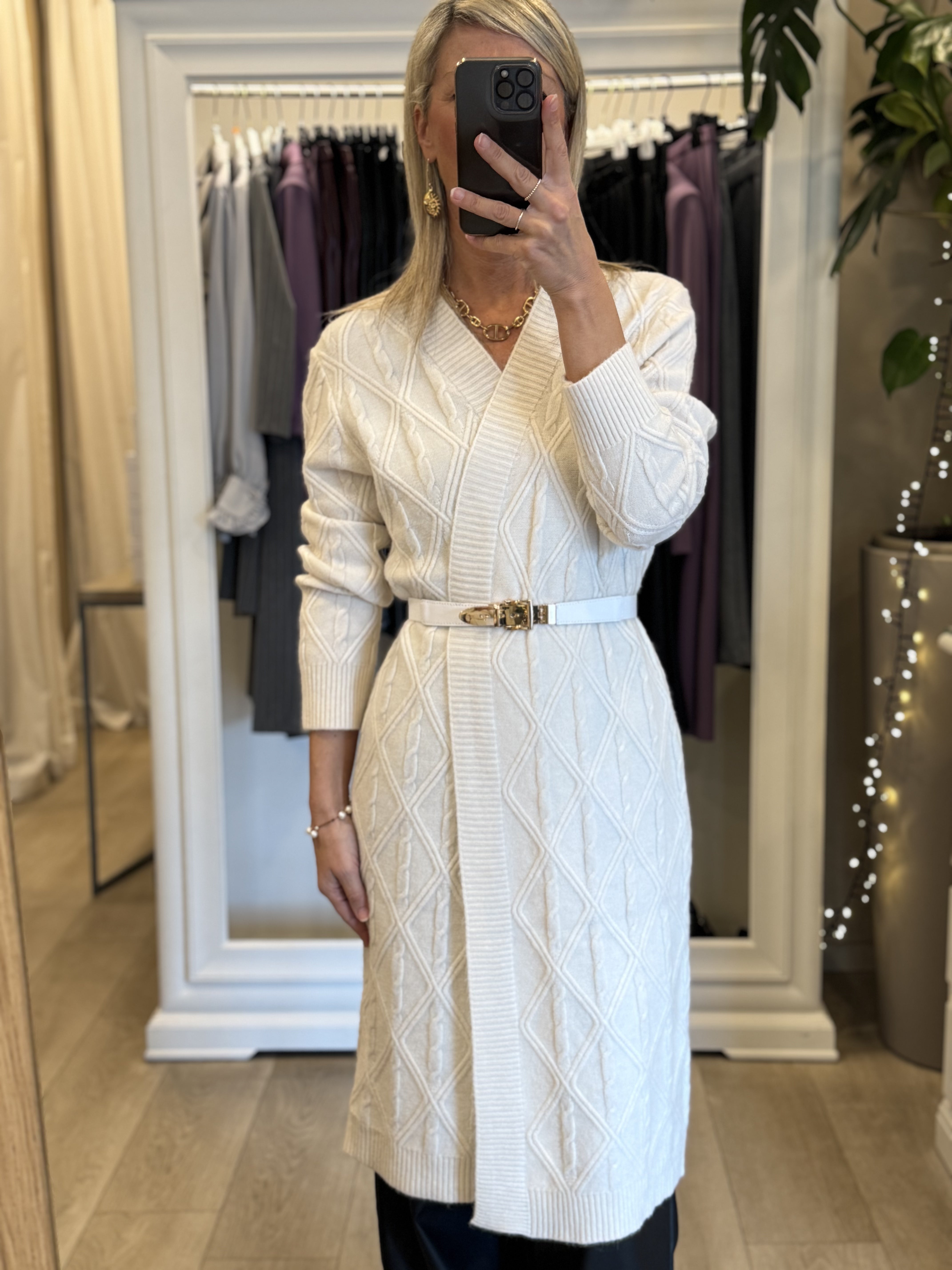 Cardigan Lungo Trecce