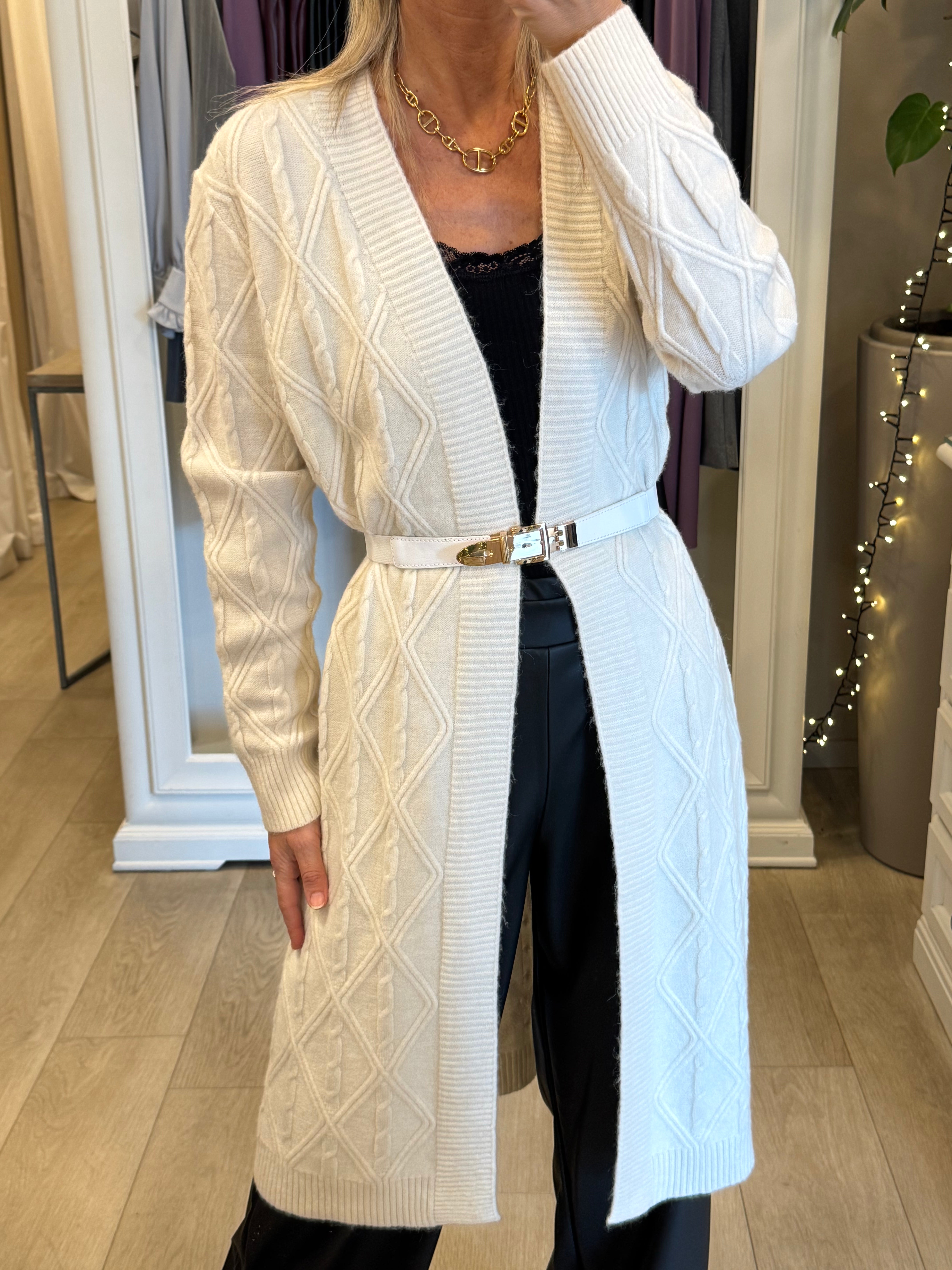 Cardigan Lungo Trecce