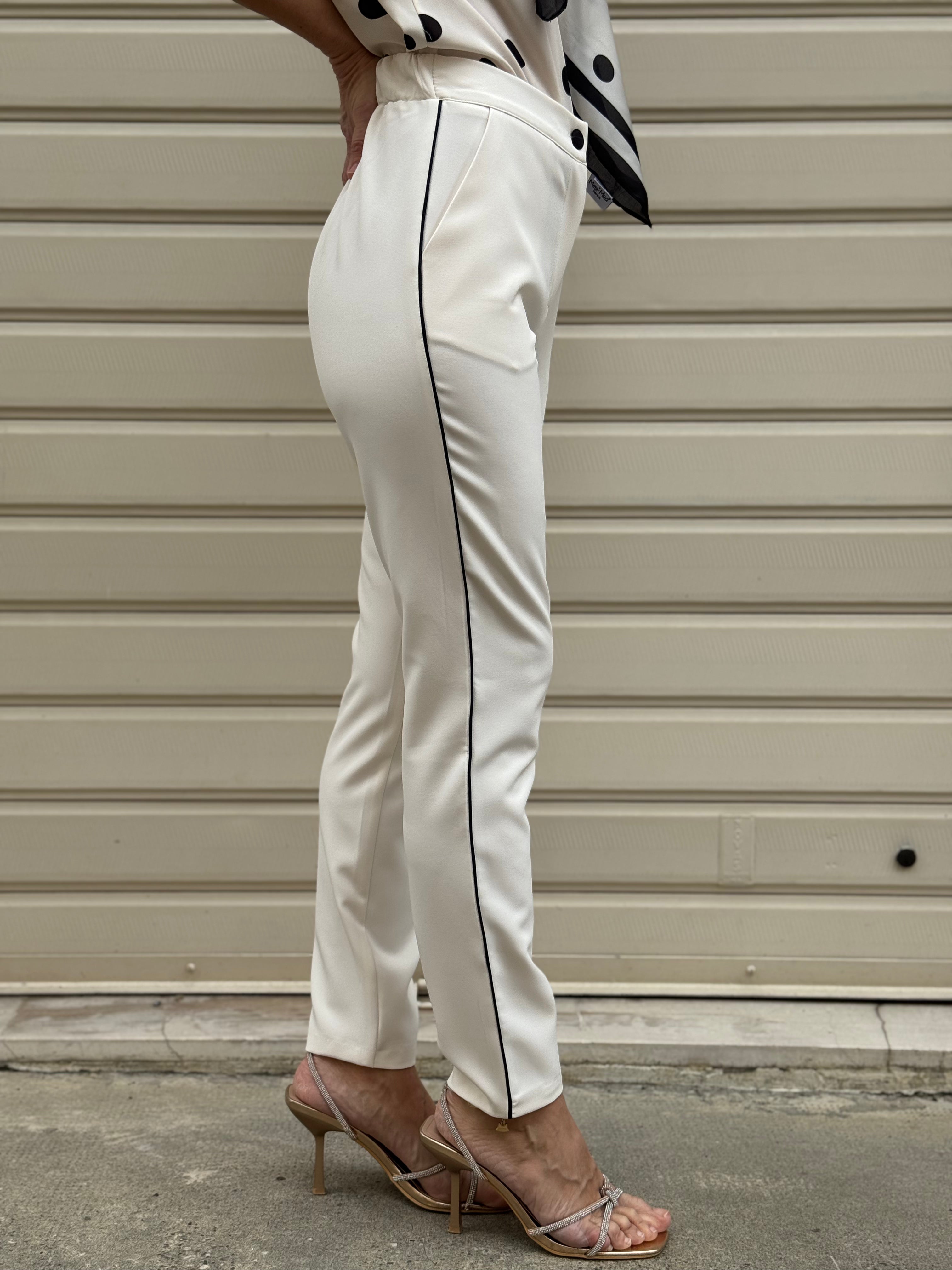 Pantalone sigaretta profili mimì