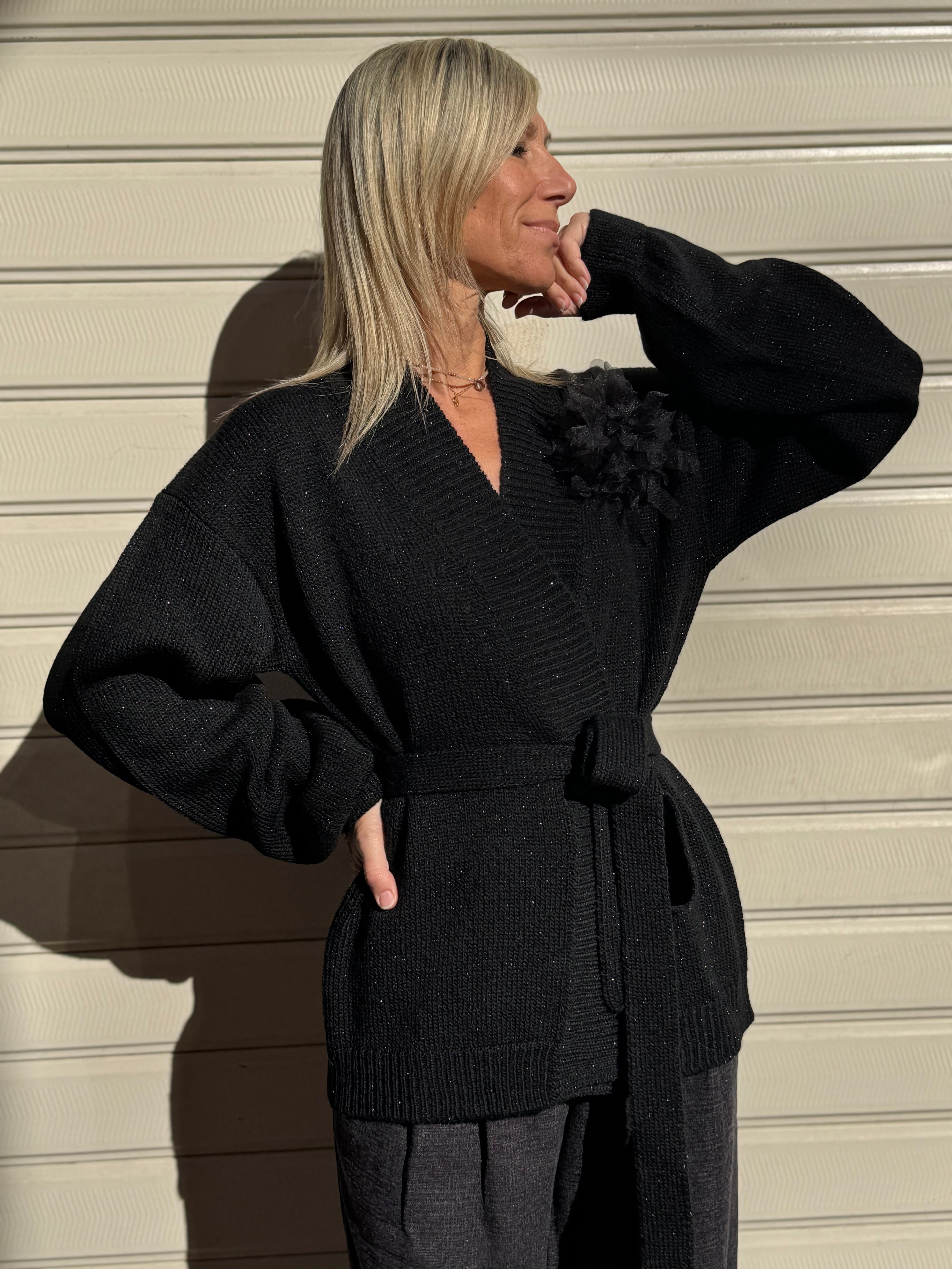 Cardigan spilla kontatto