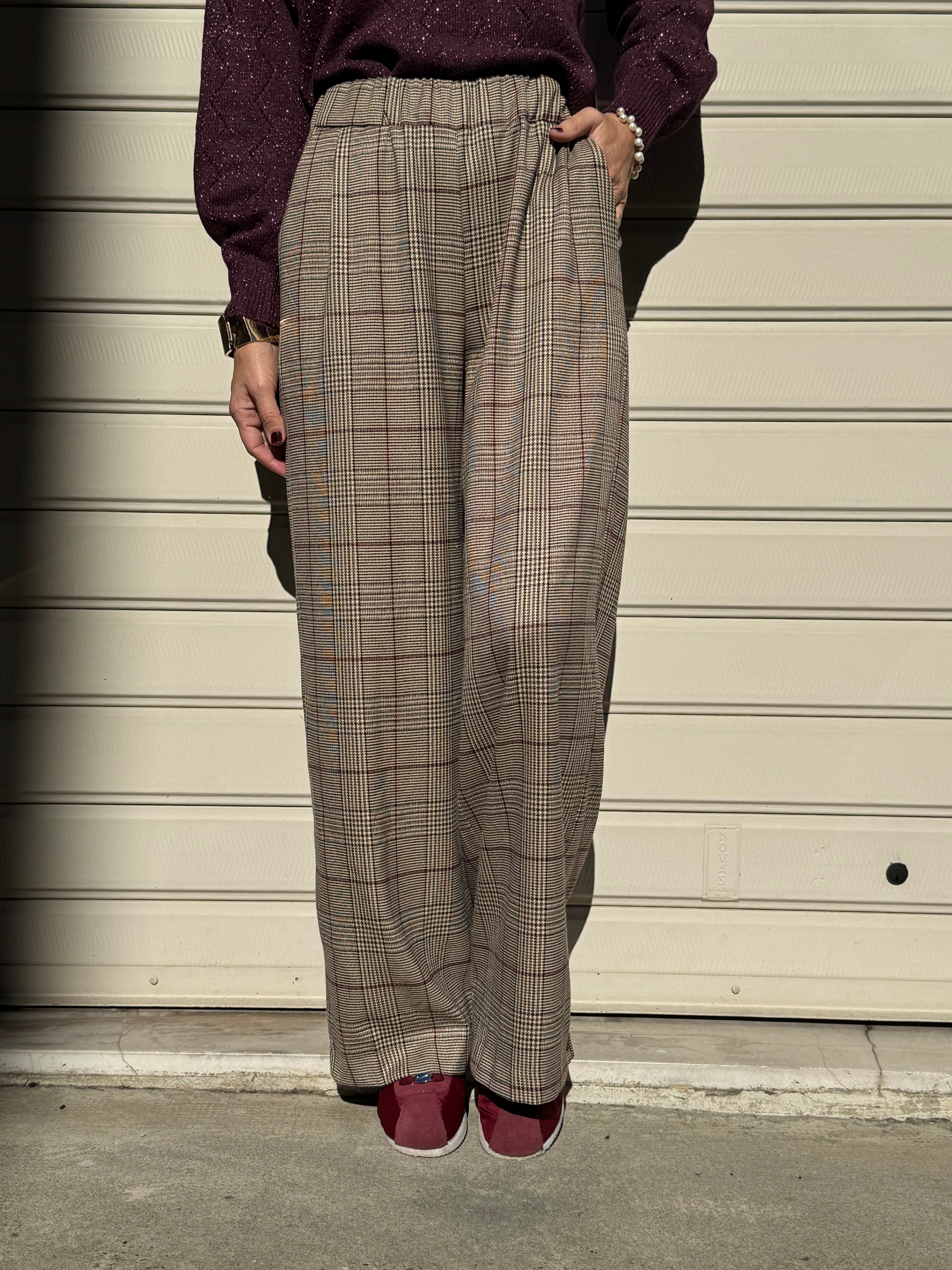 Pantalone principe di galles adora