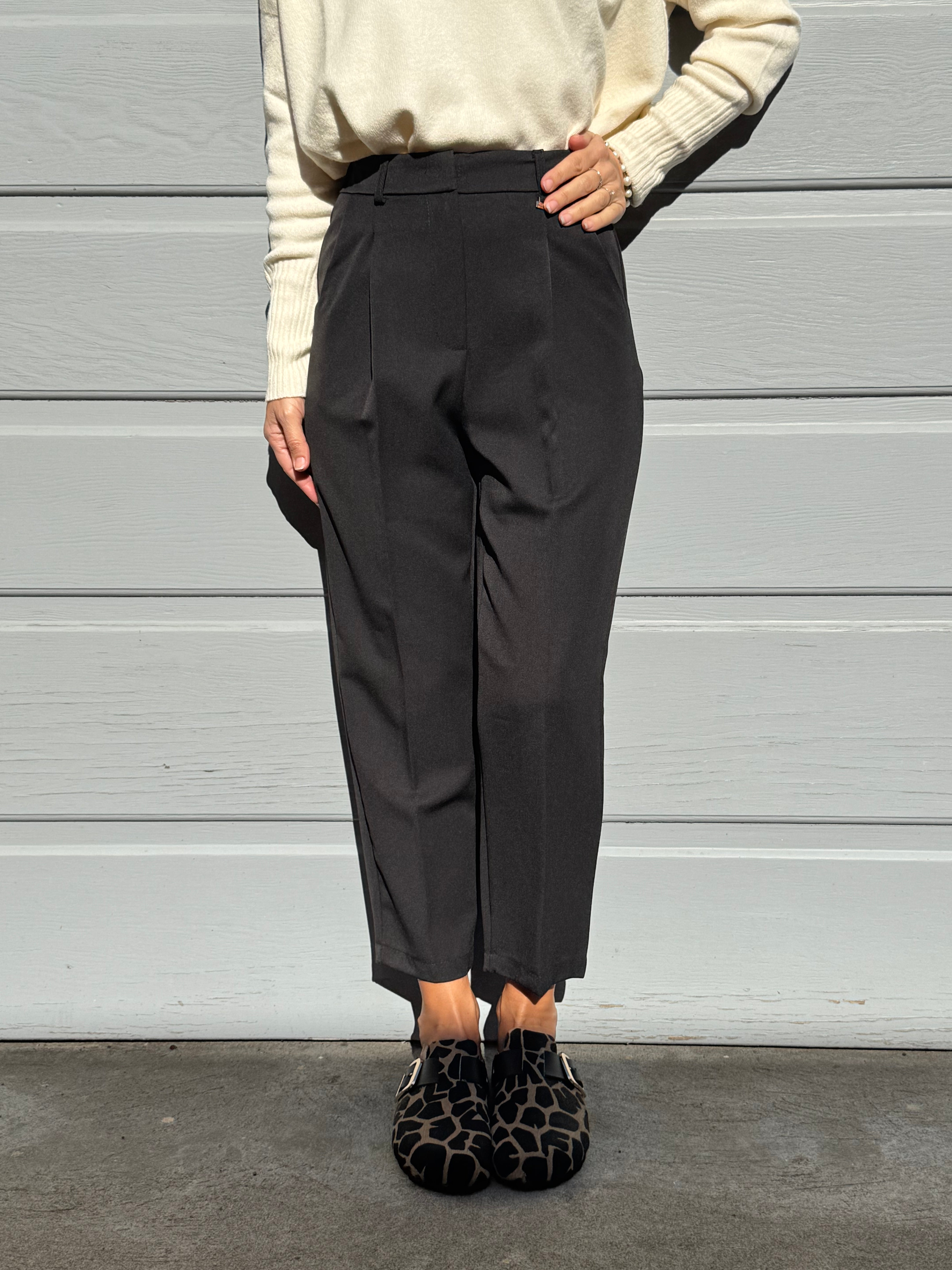 Pantalone sigaretta con elastico artigli