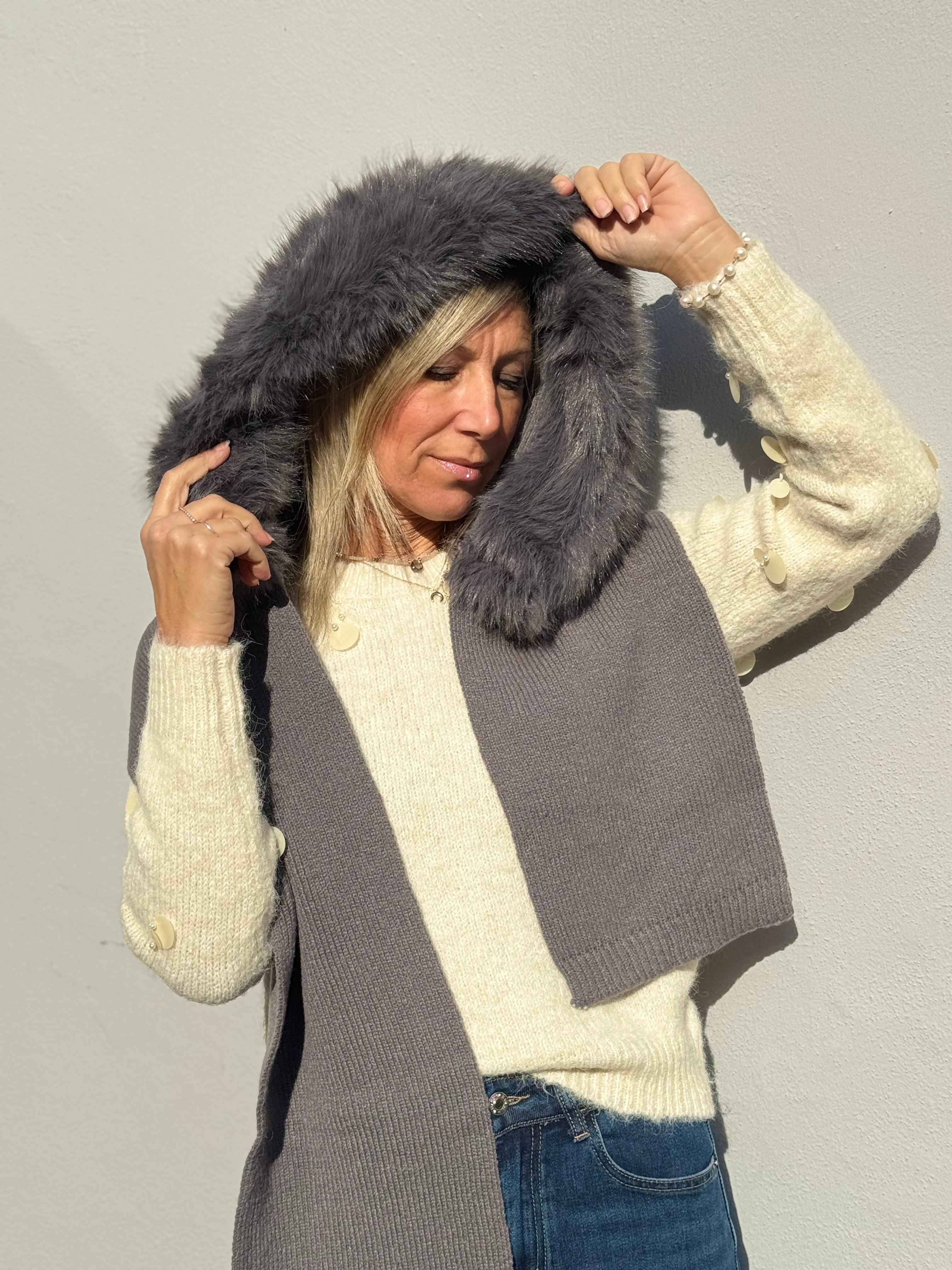 Sciarpa cappuccio ecopelliccia