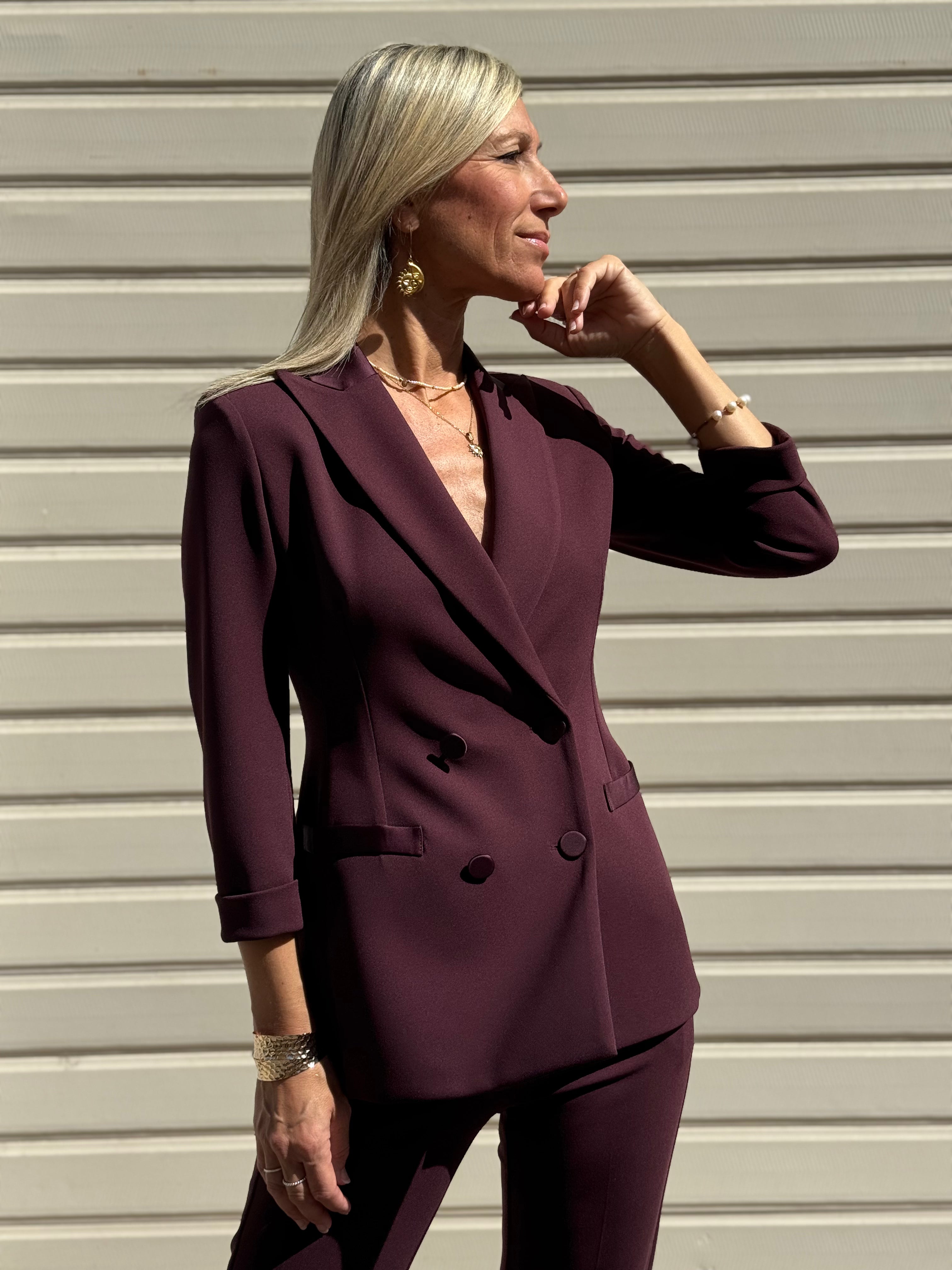 Nuovo tailleur imperial