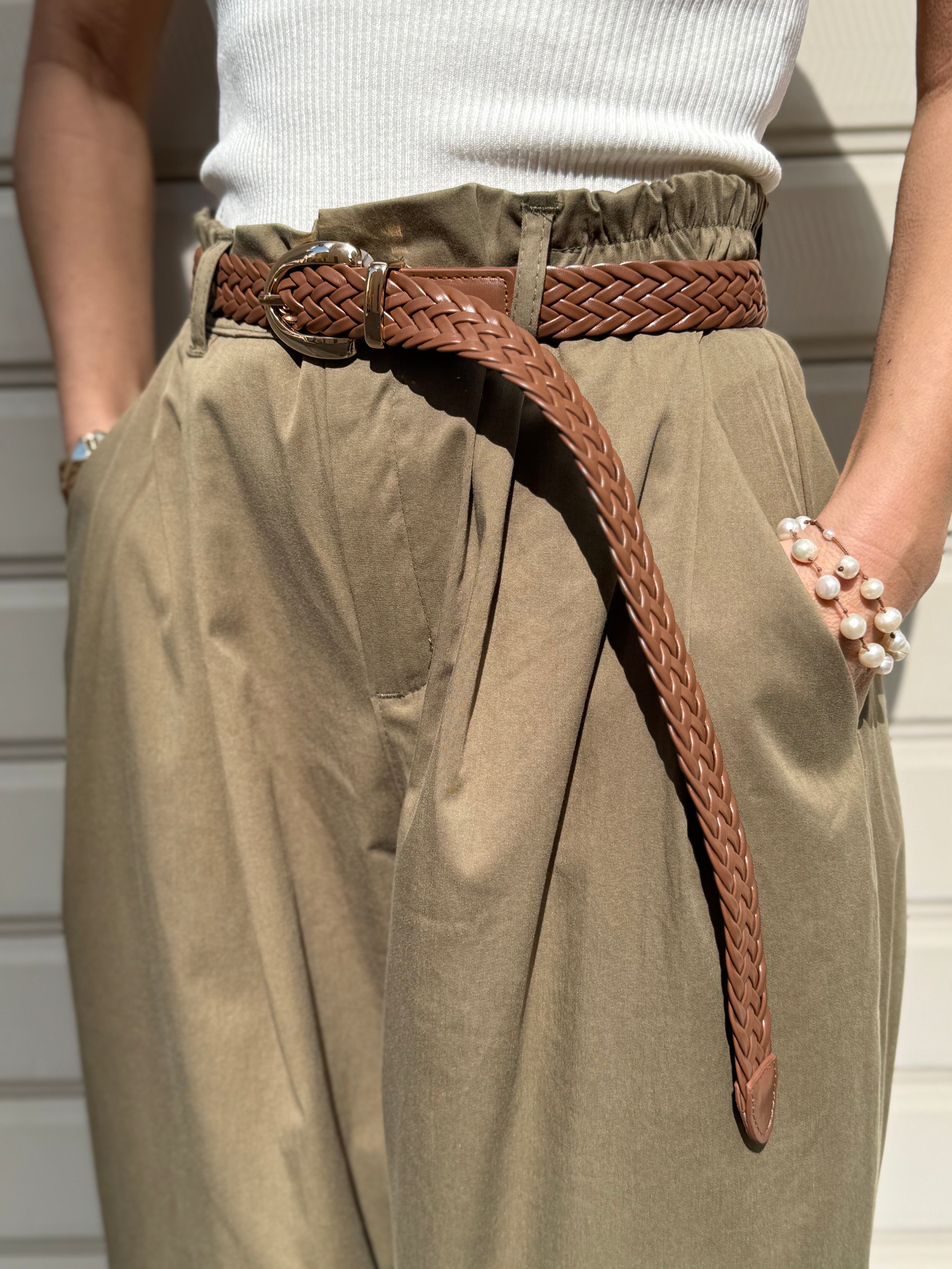 Cintura intrecciata adora