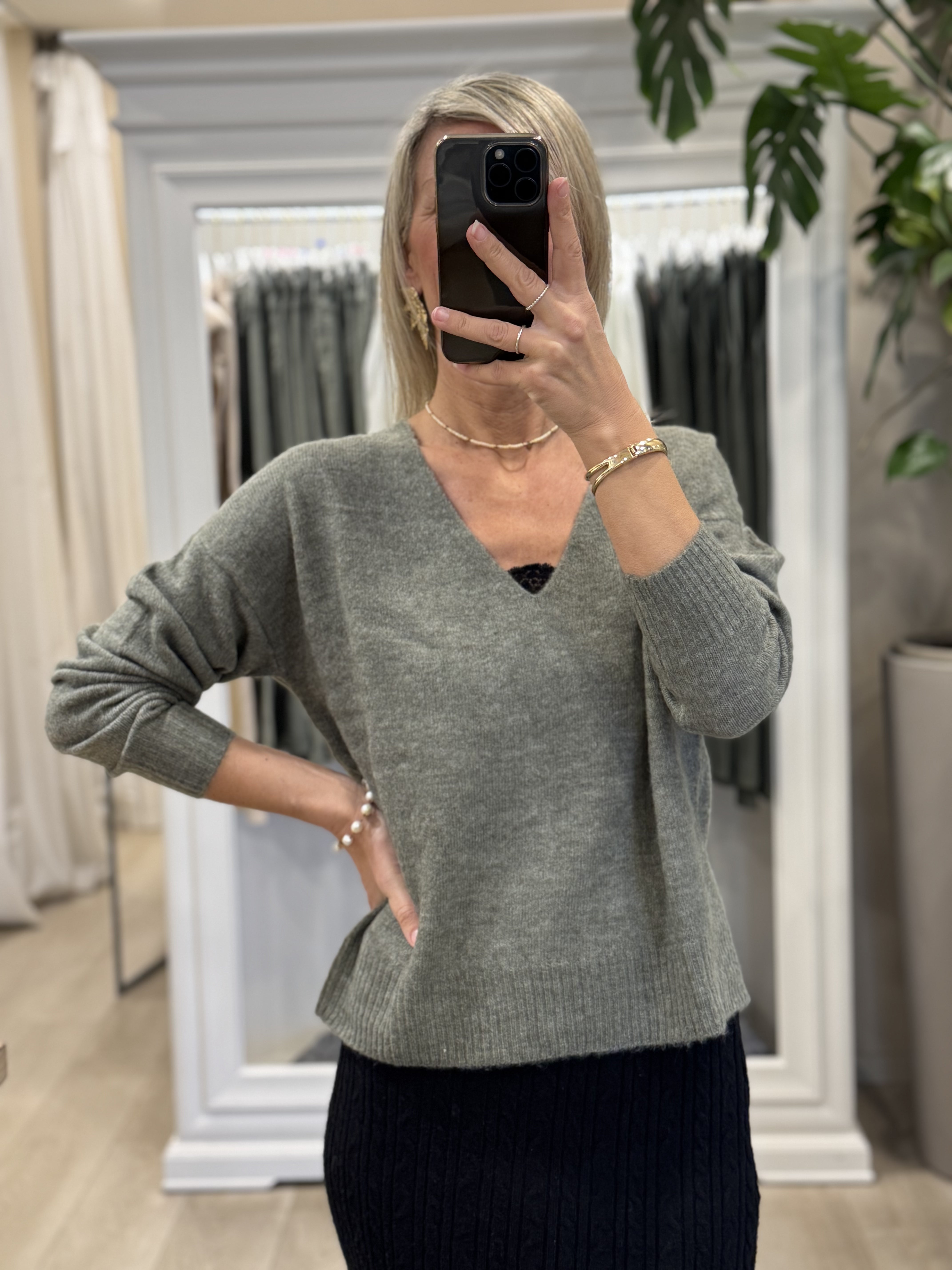 Maglia Scollo V Over