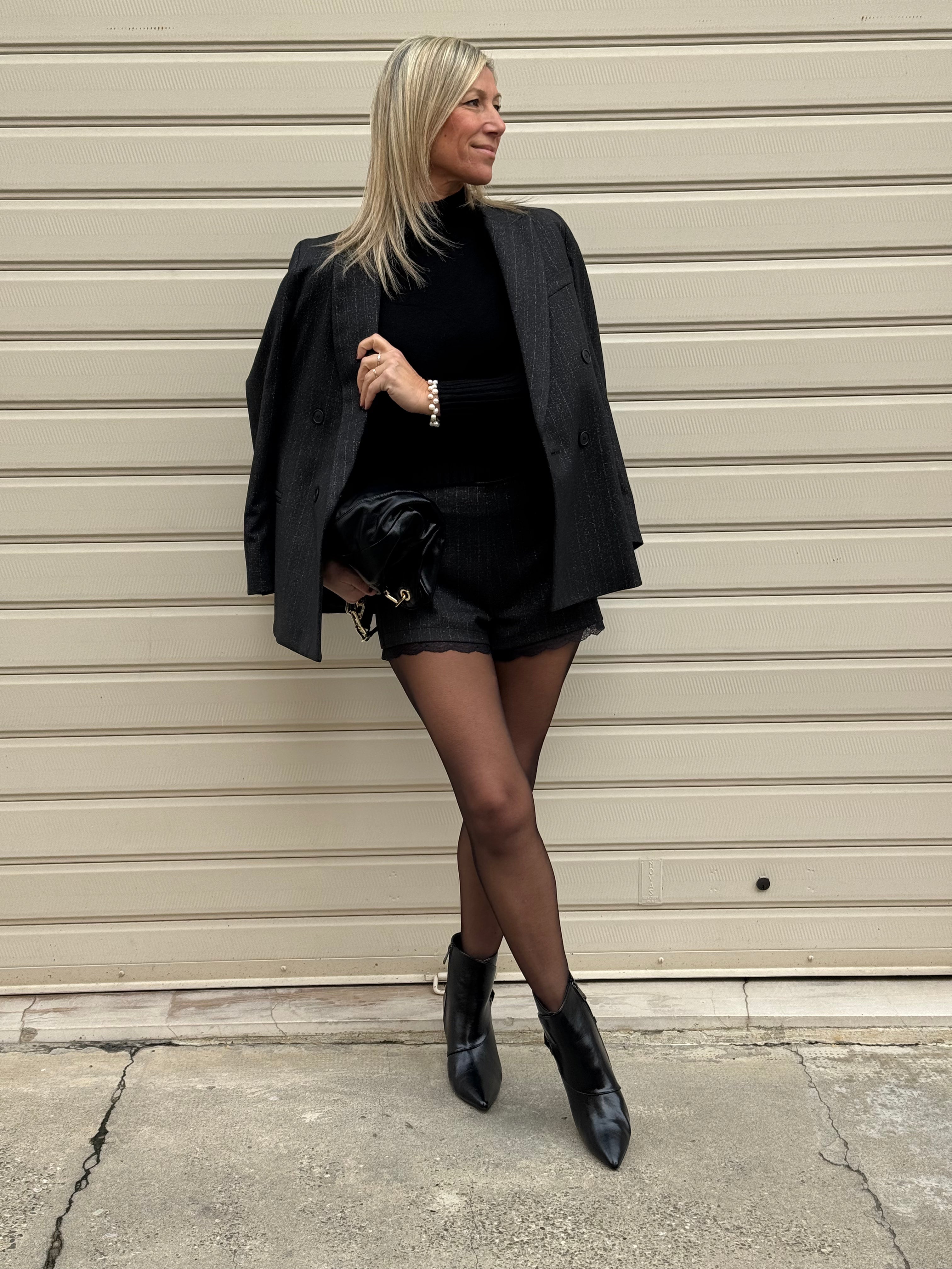 Completo gessato pizzo kontatto