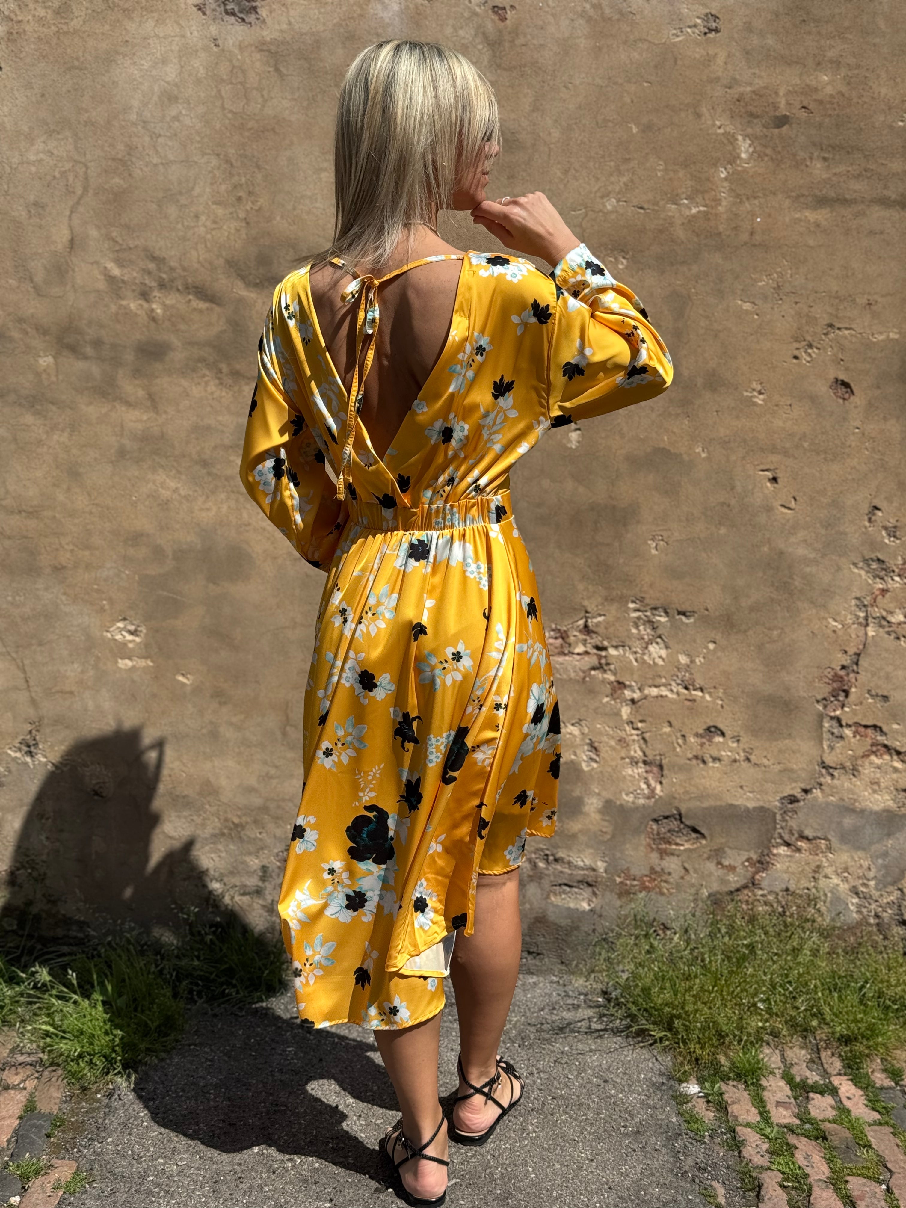 Abito Fantasia Gialla