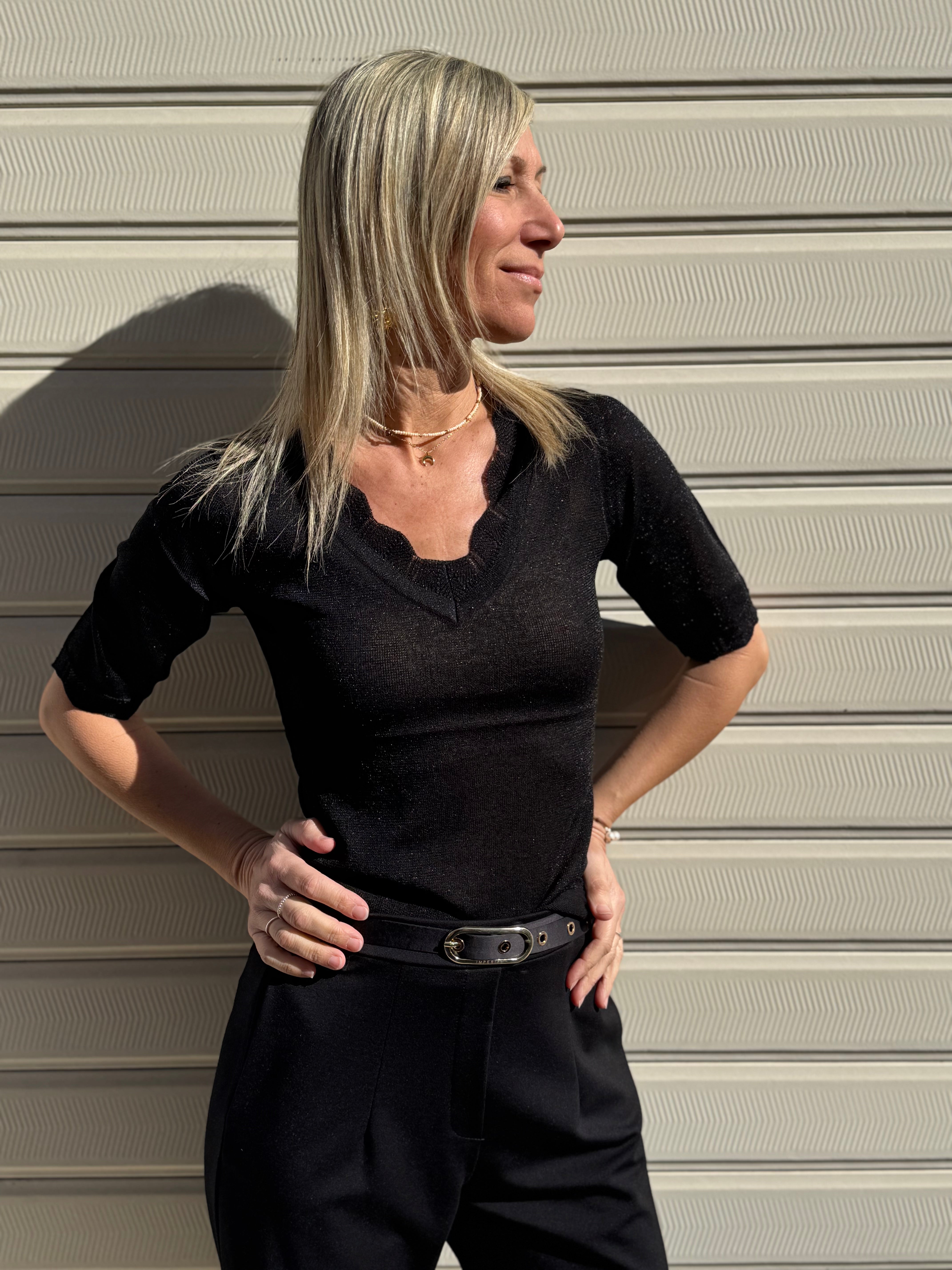 Maglia scollo v ondine artigli