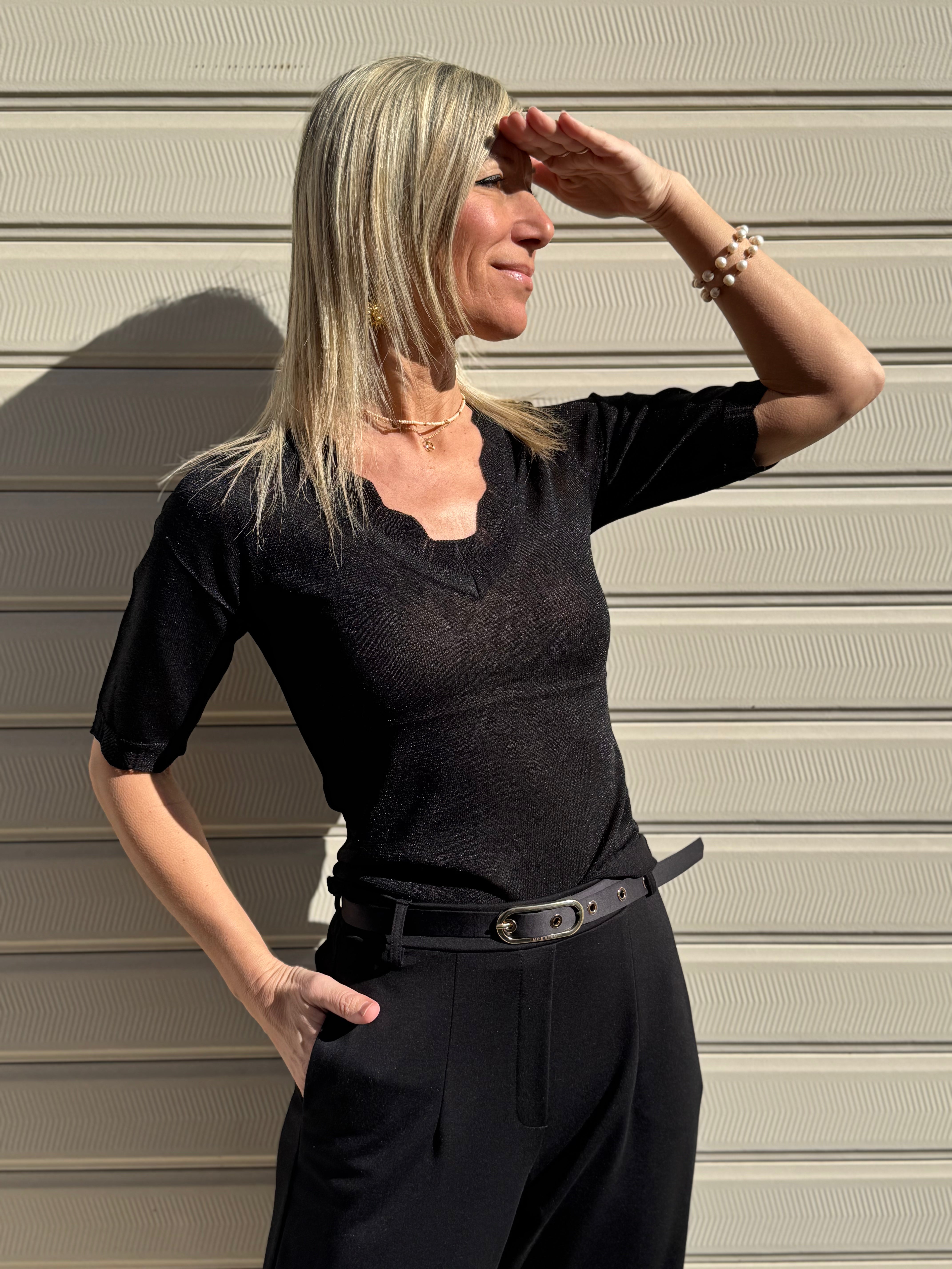 Maglia scollo v ondine artigli