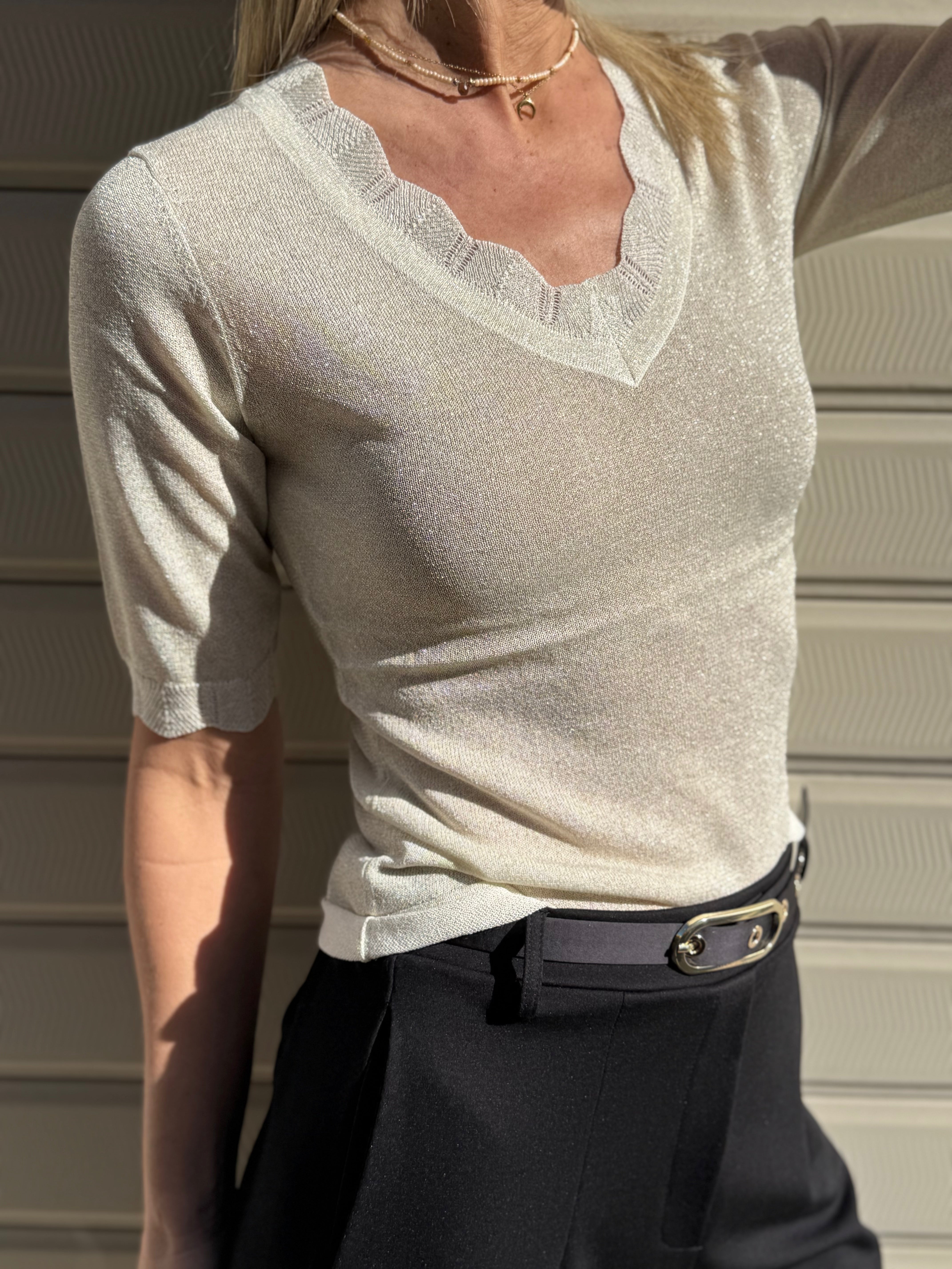 Maglia scollo v ondine artigli