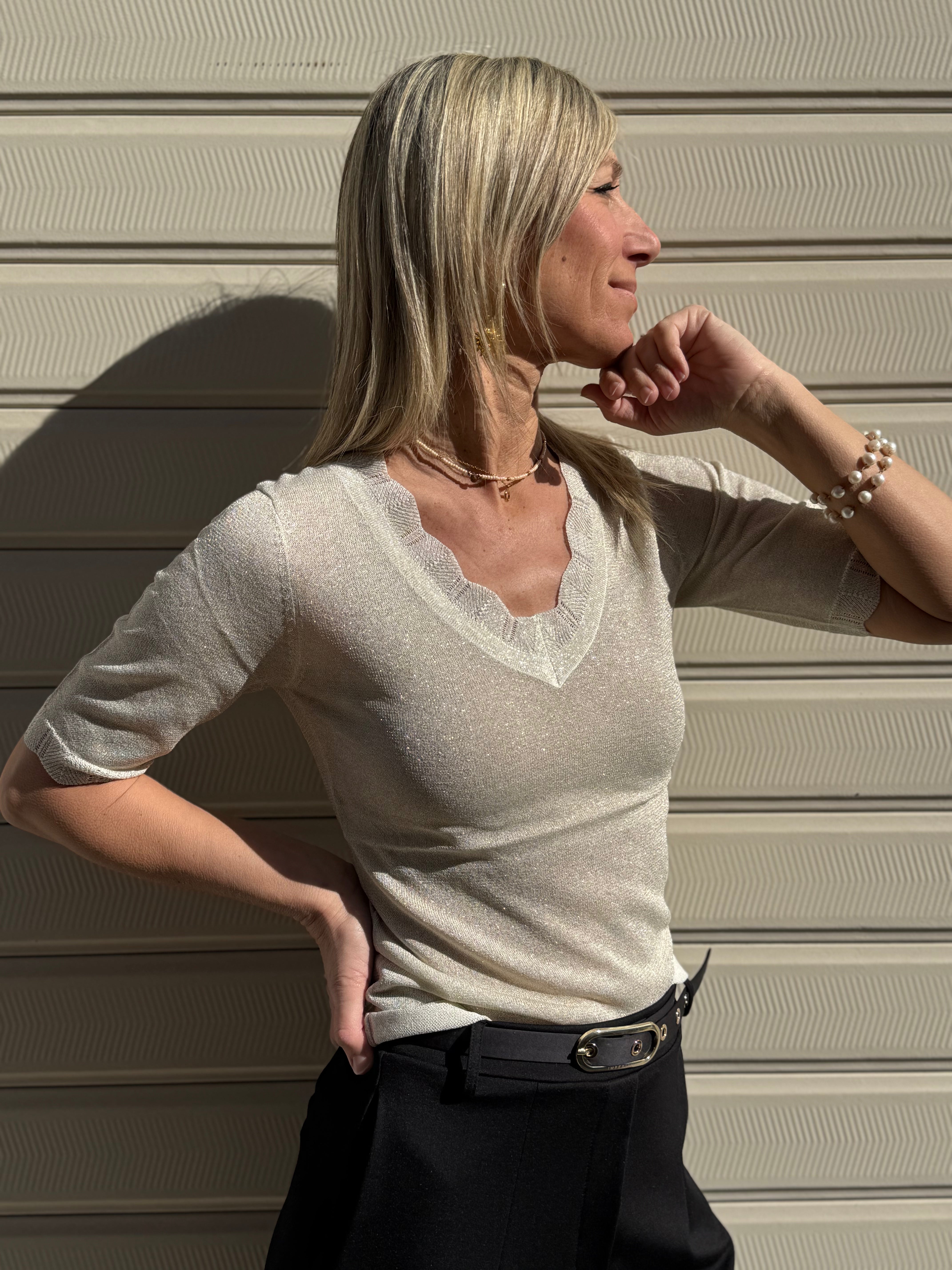Maglia scollo v ondine artigli