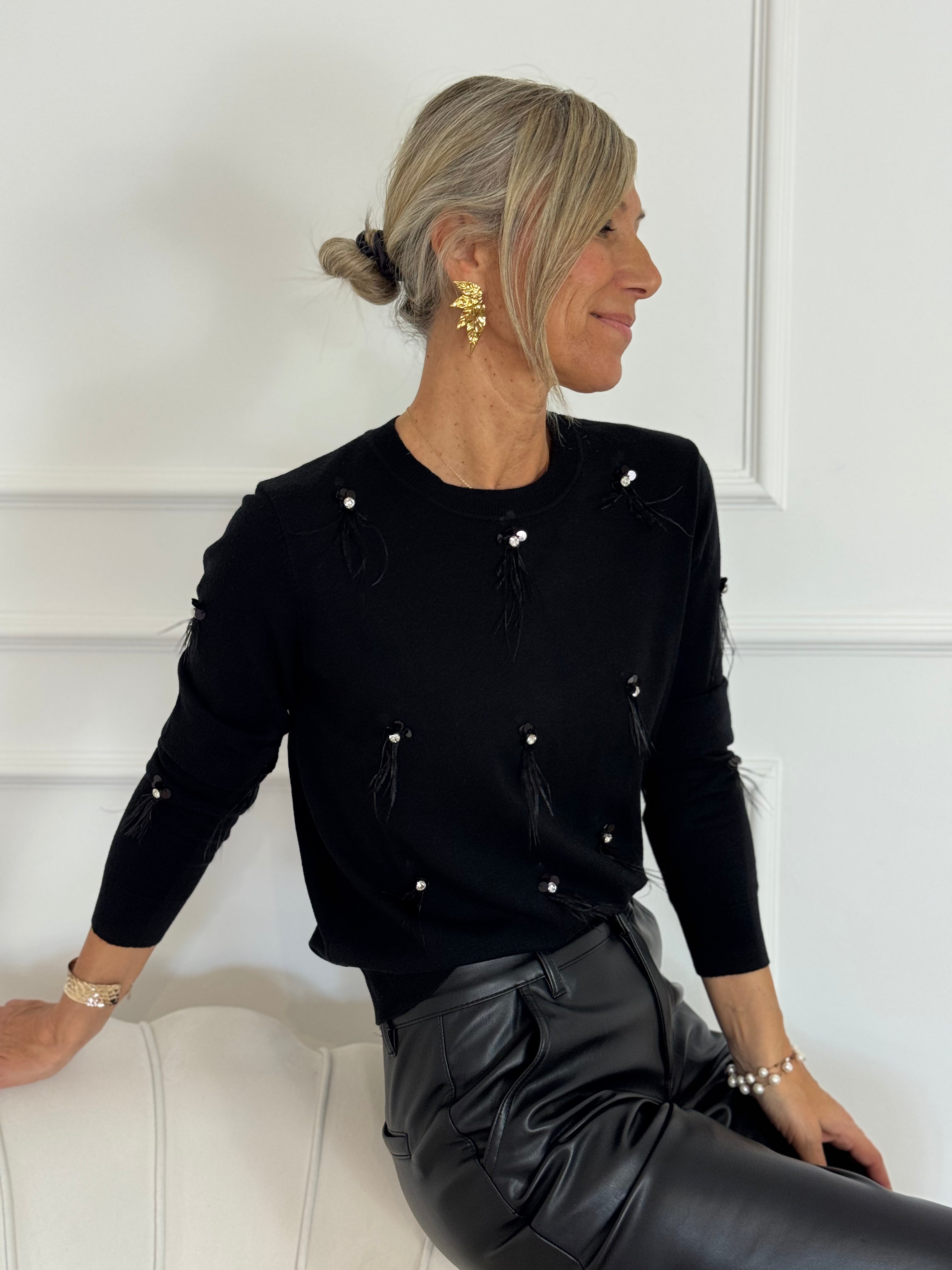 Maglia girocollo piume e strass mimì