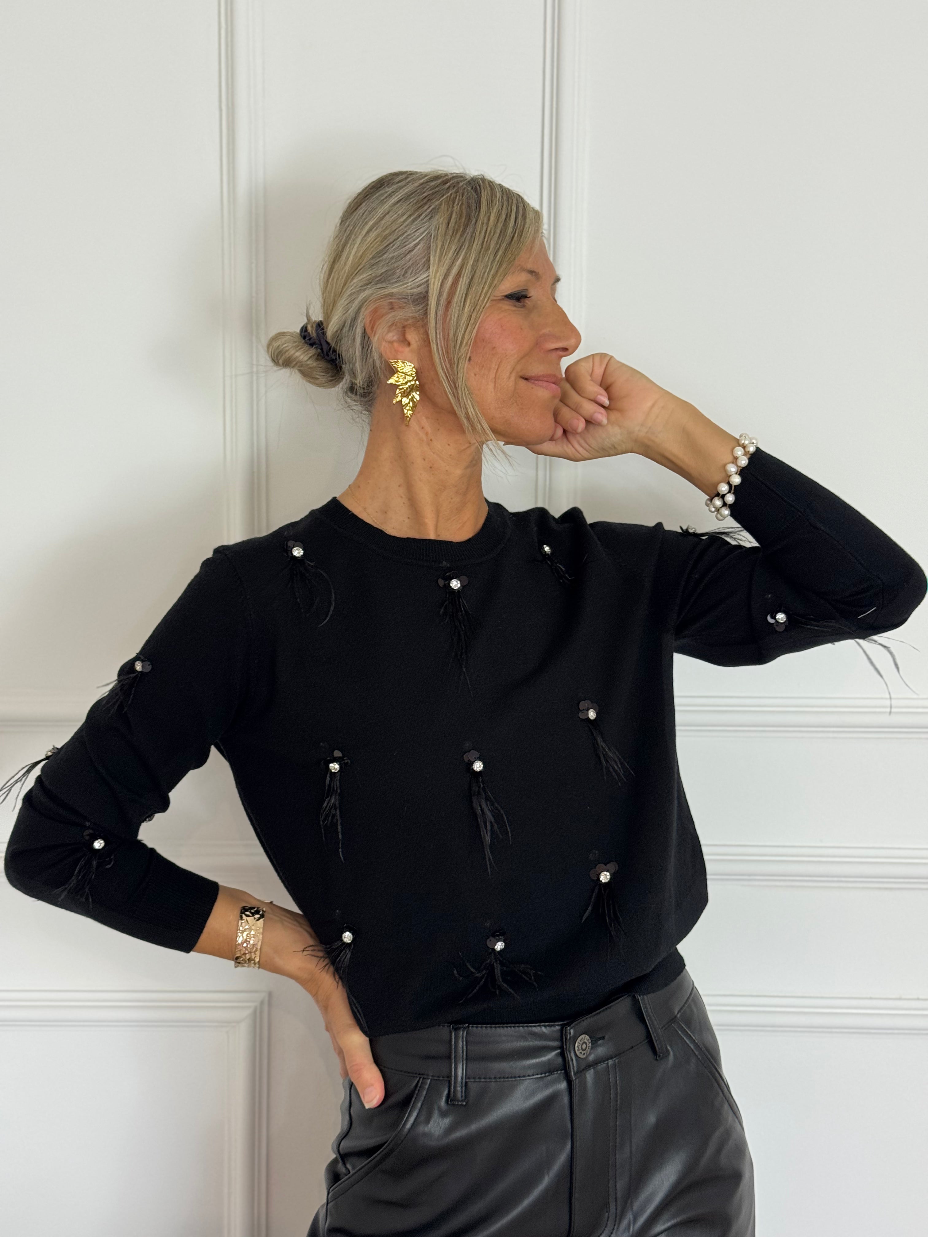 Maglia girocollo piume e strass mimì