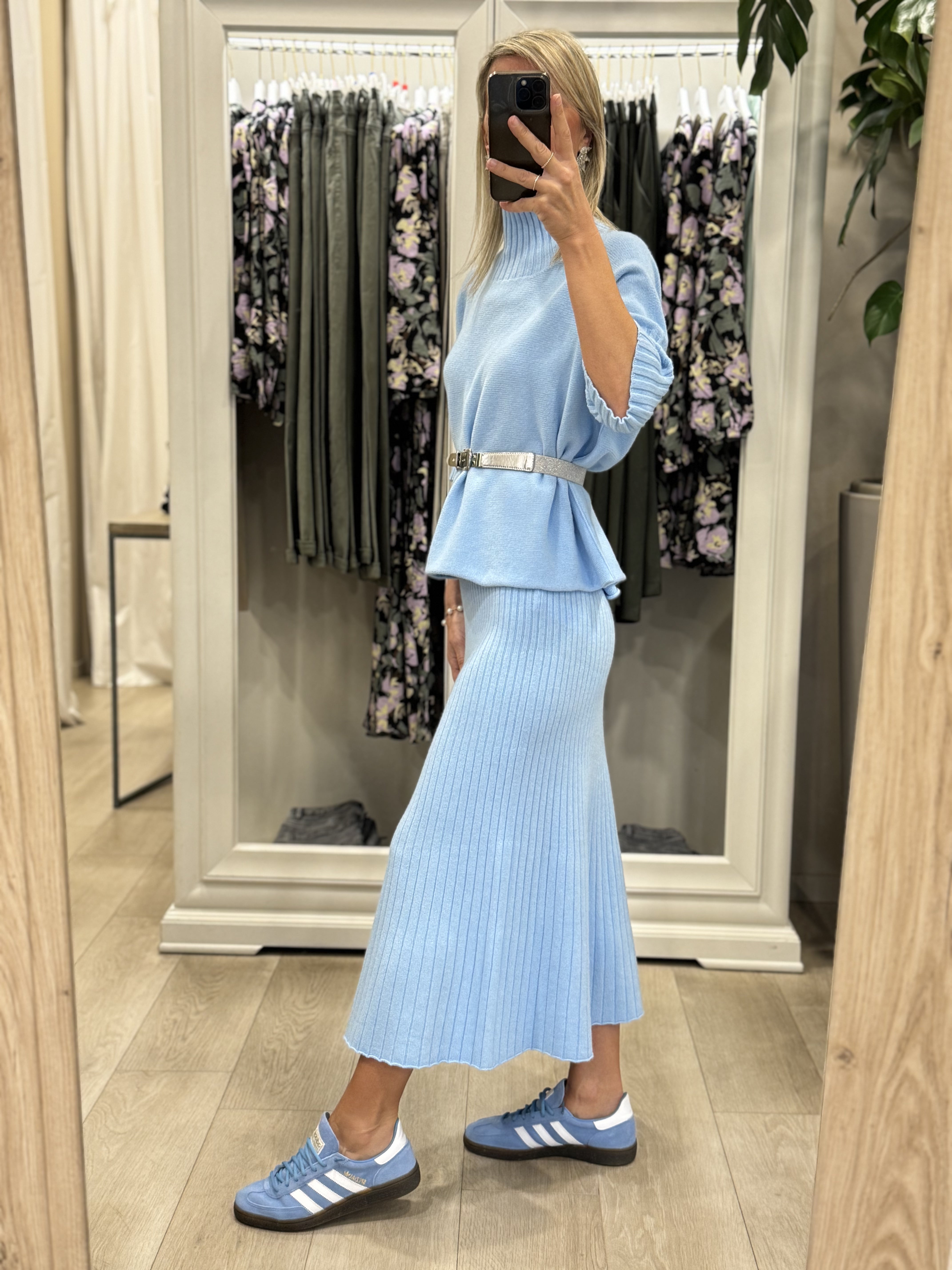 Completo in Maglia Imperial