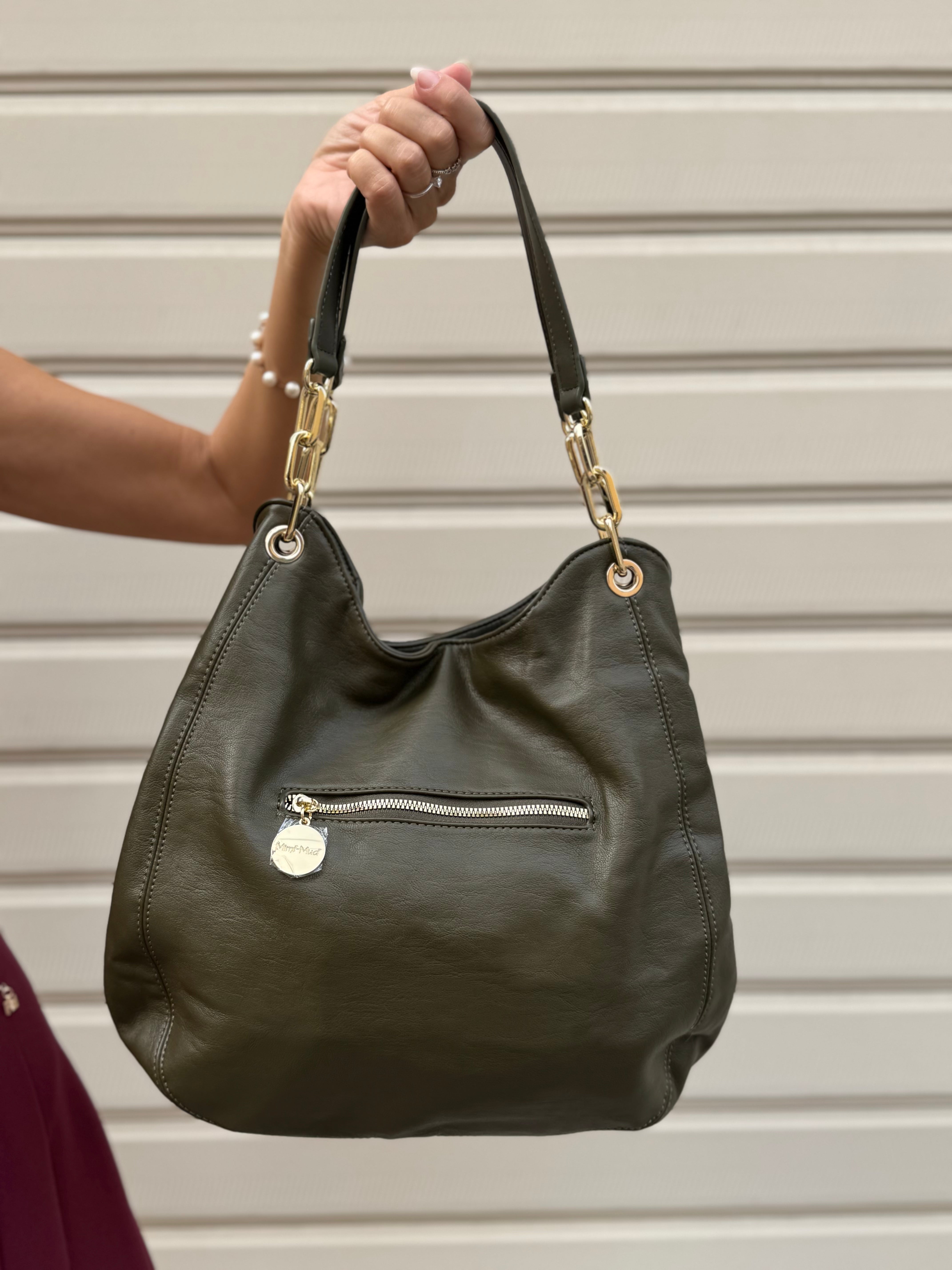 Borsa morbida con occhielli