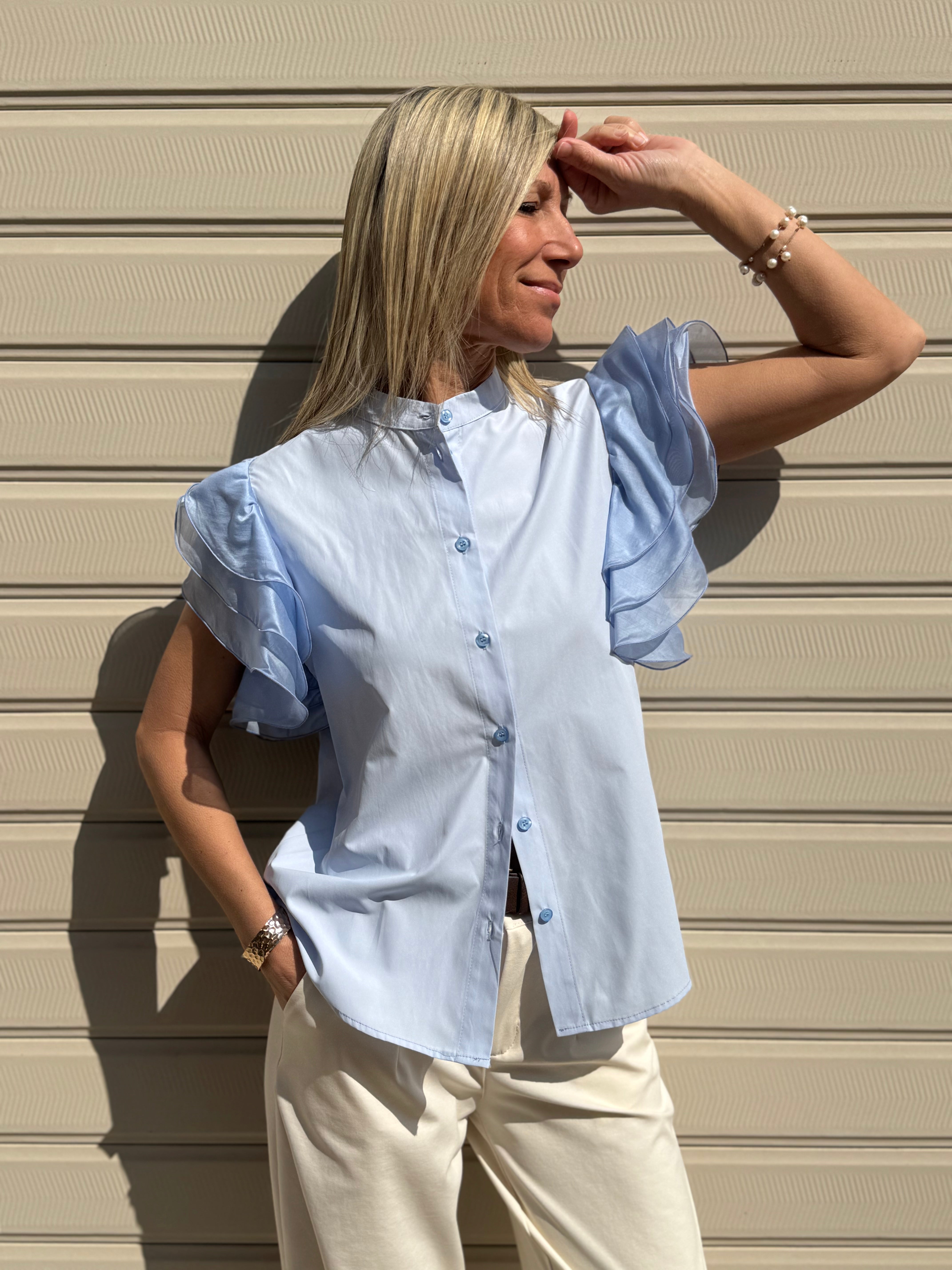 Camicia con maniche volant mimì
