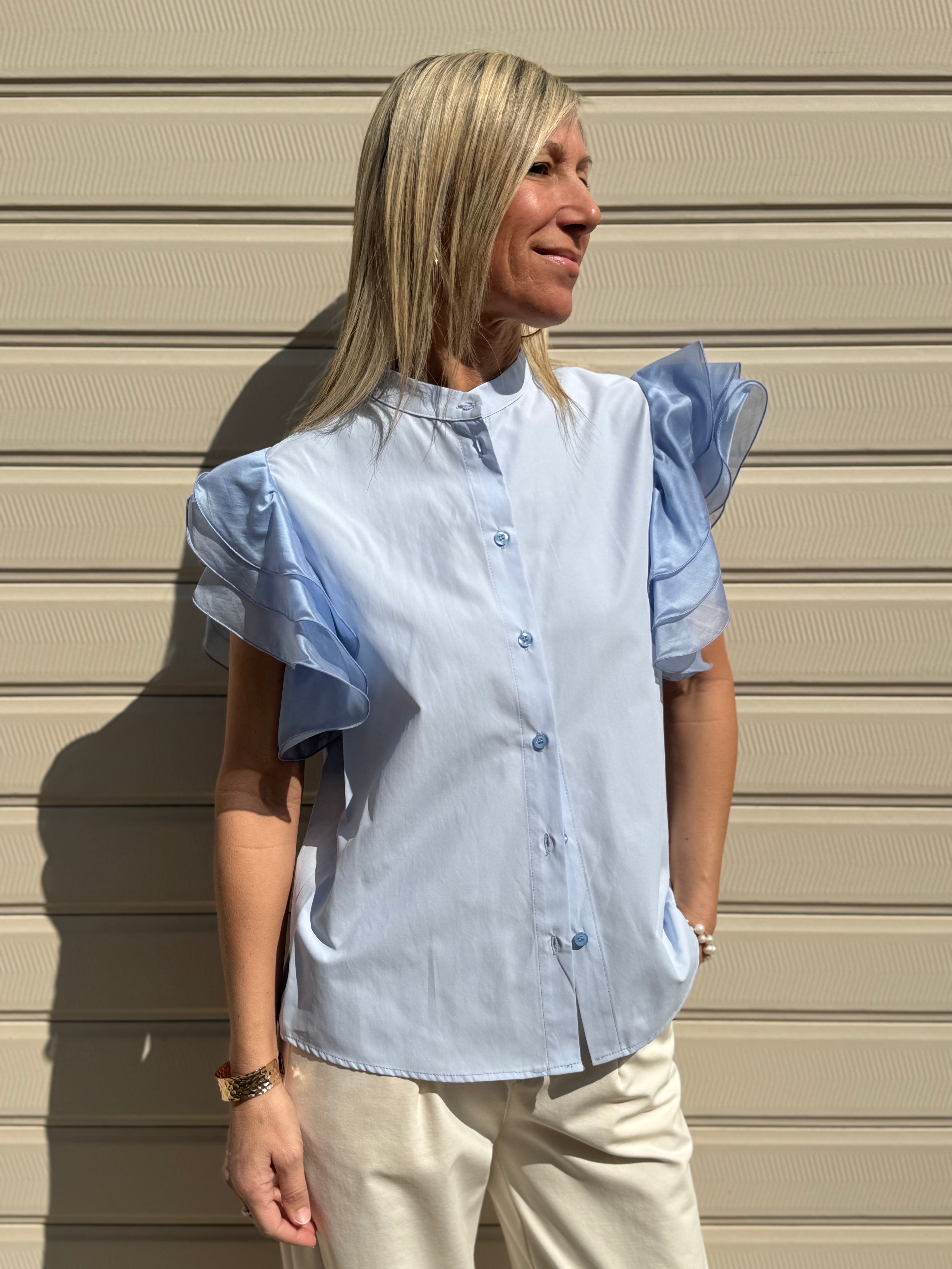 Camicia con maniche volant mimì