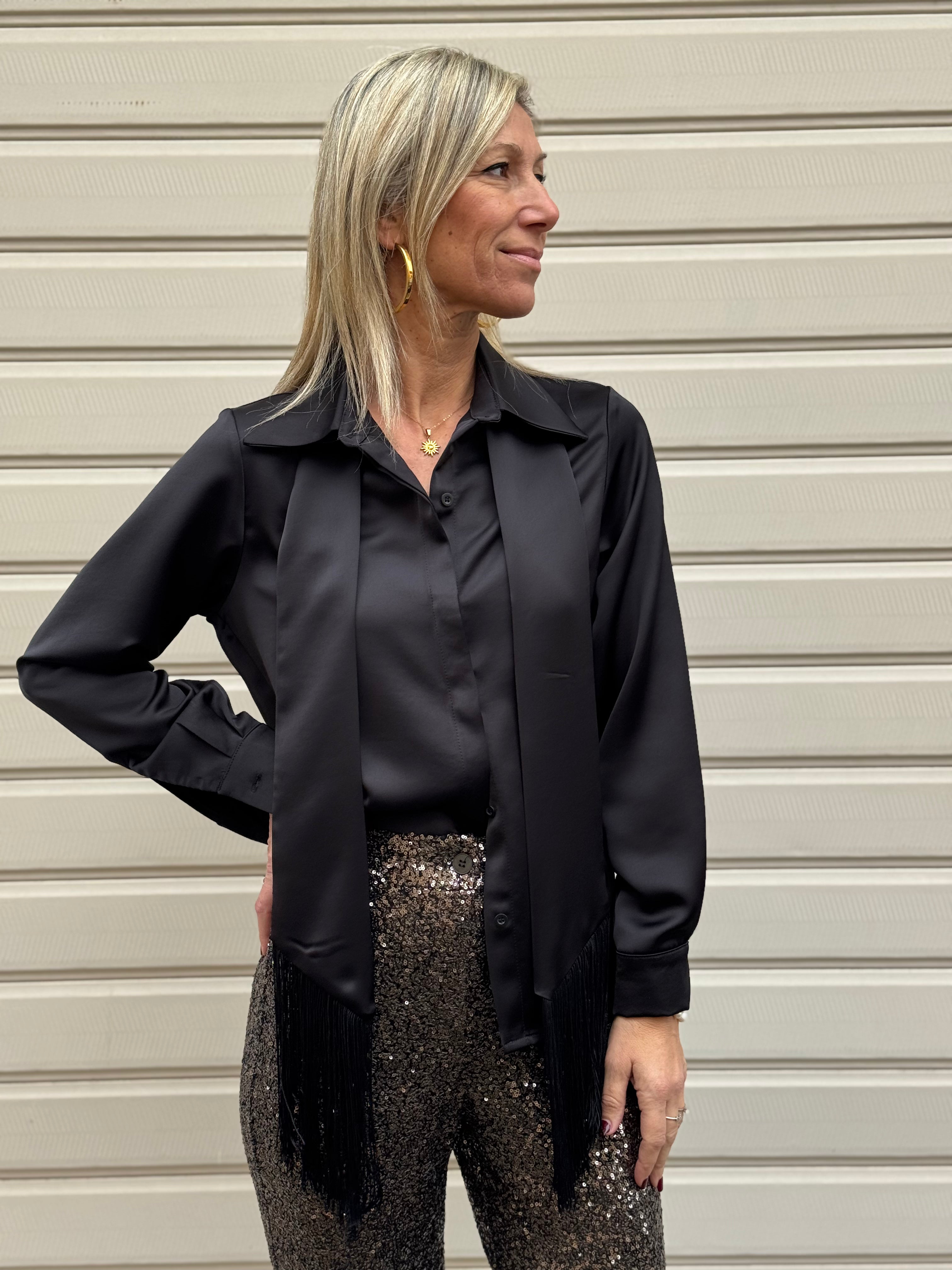 Camicia sciarpa frange kontatto