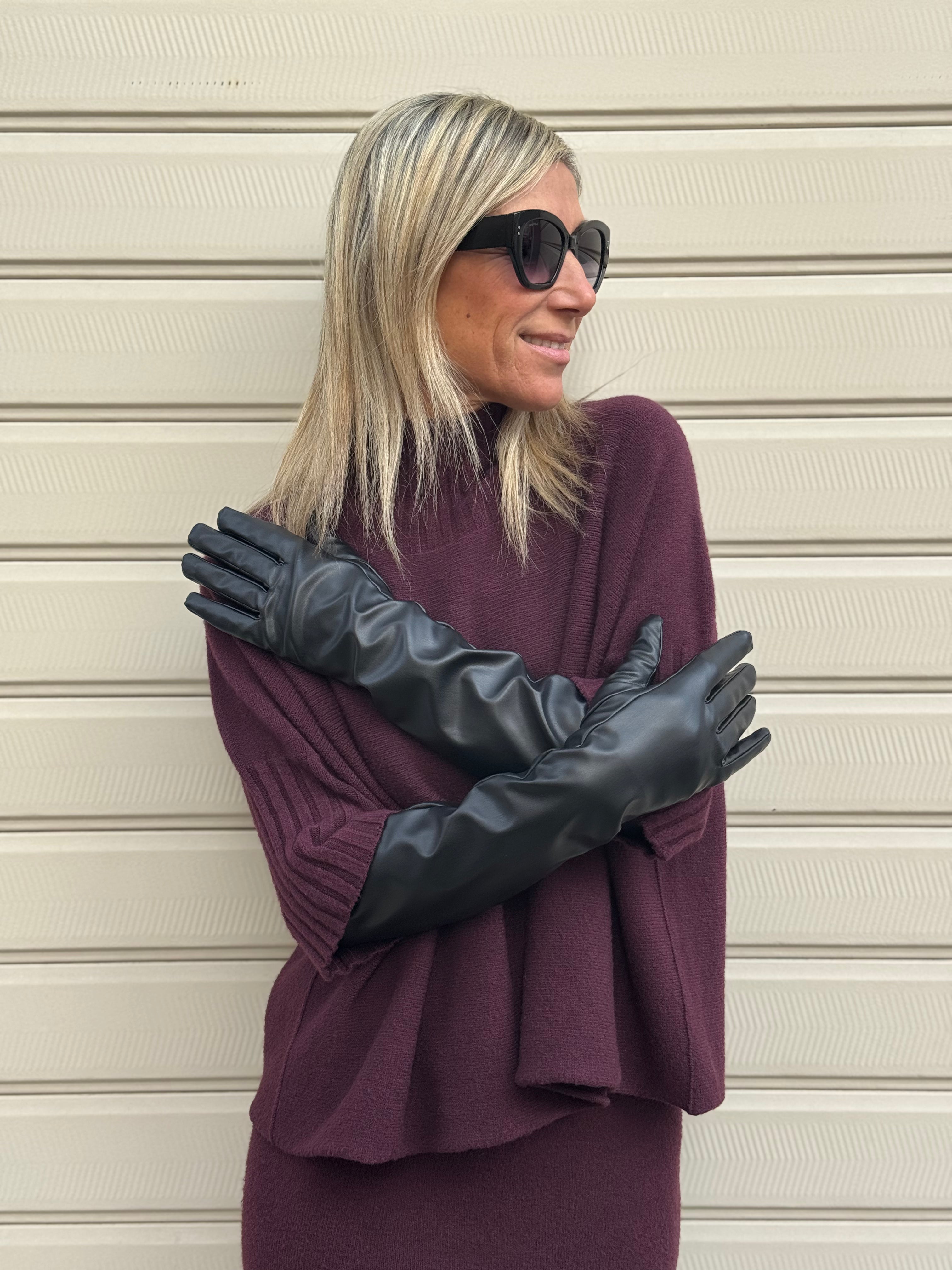 Guanto lungo ecopelle