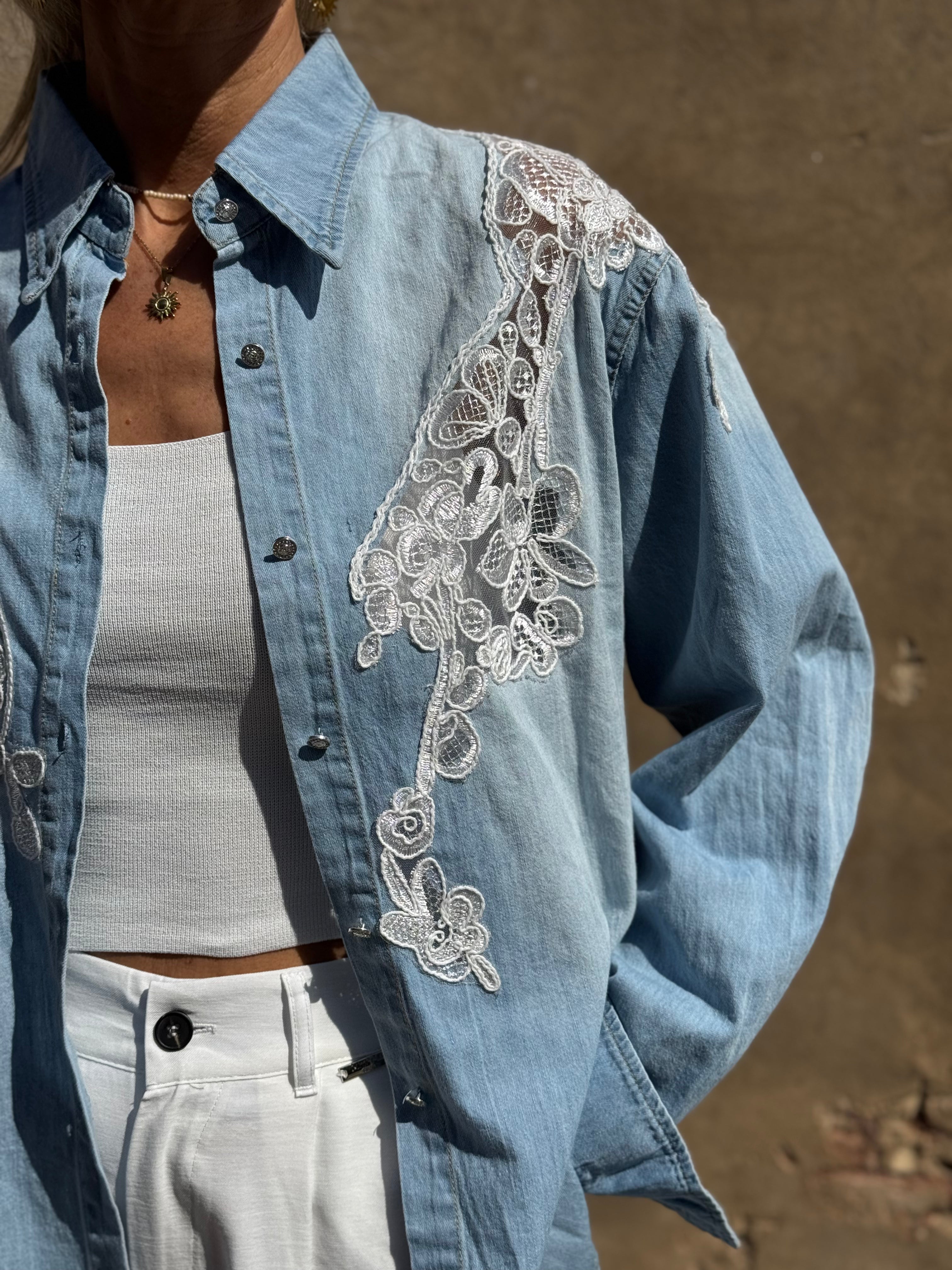 Camicia Jeans Ricamo