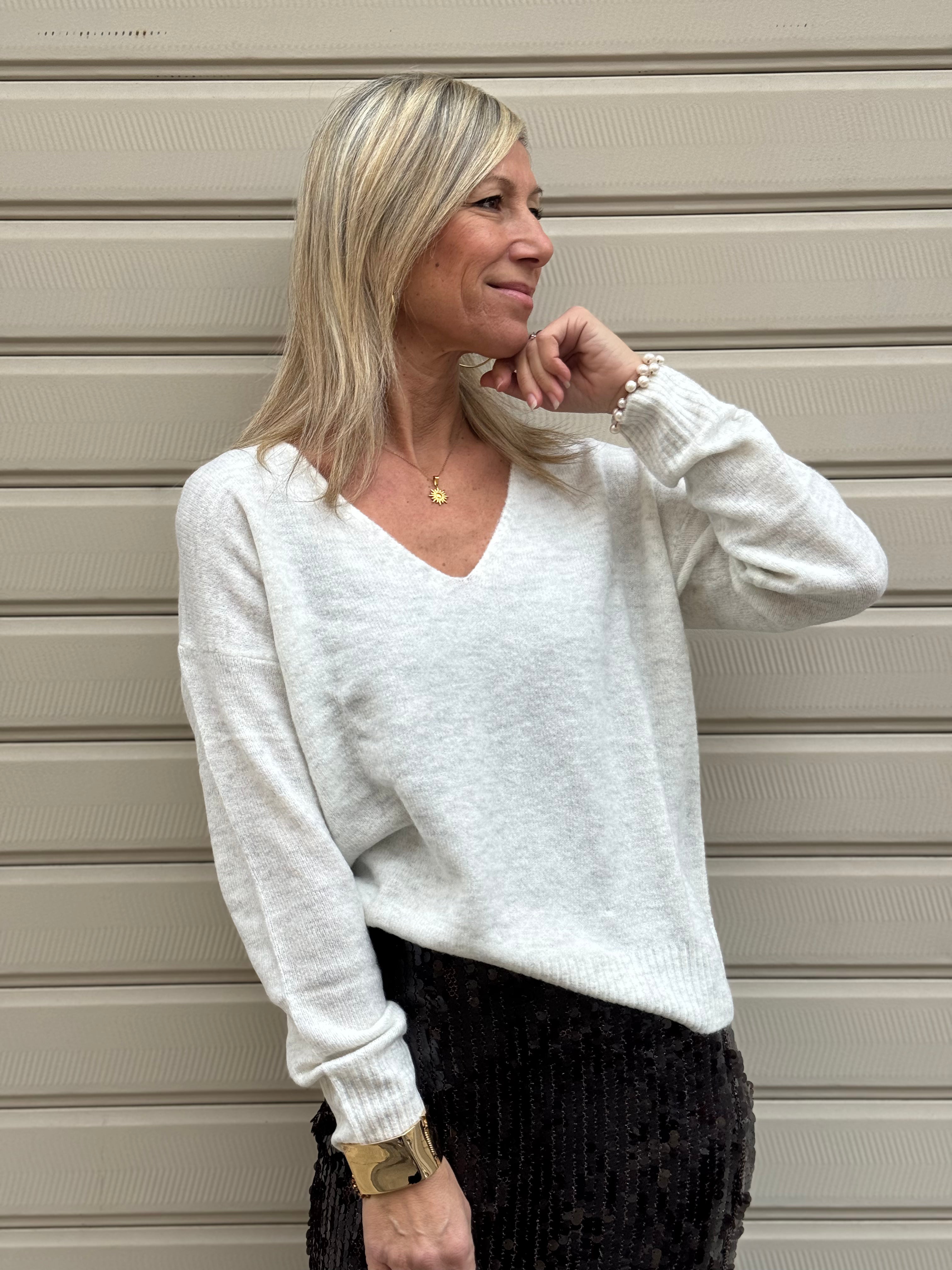 Maglia scollo v pastello 🖍️