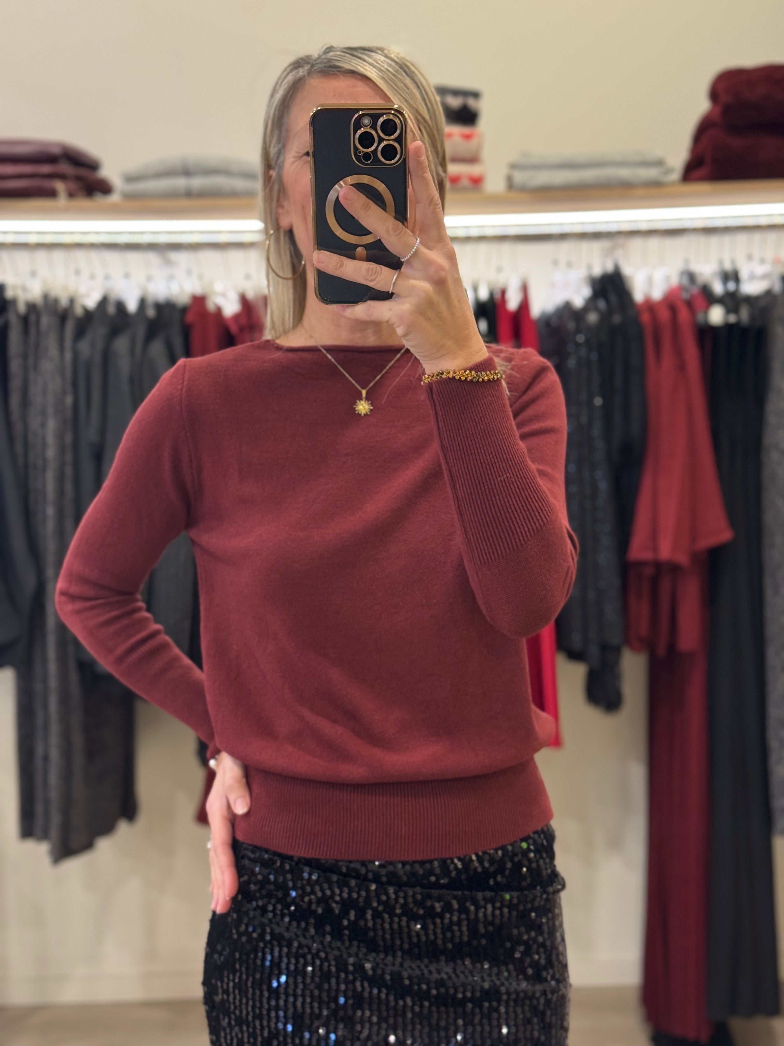 Maglia paricollo adora