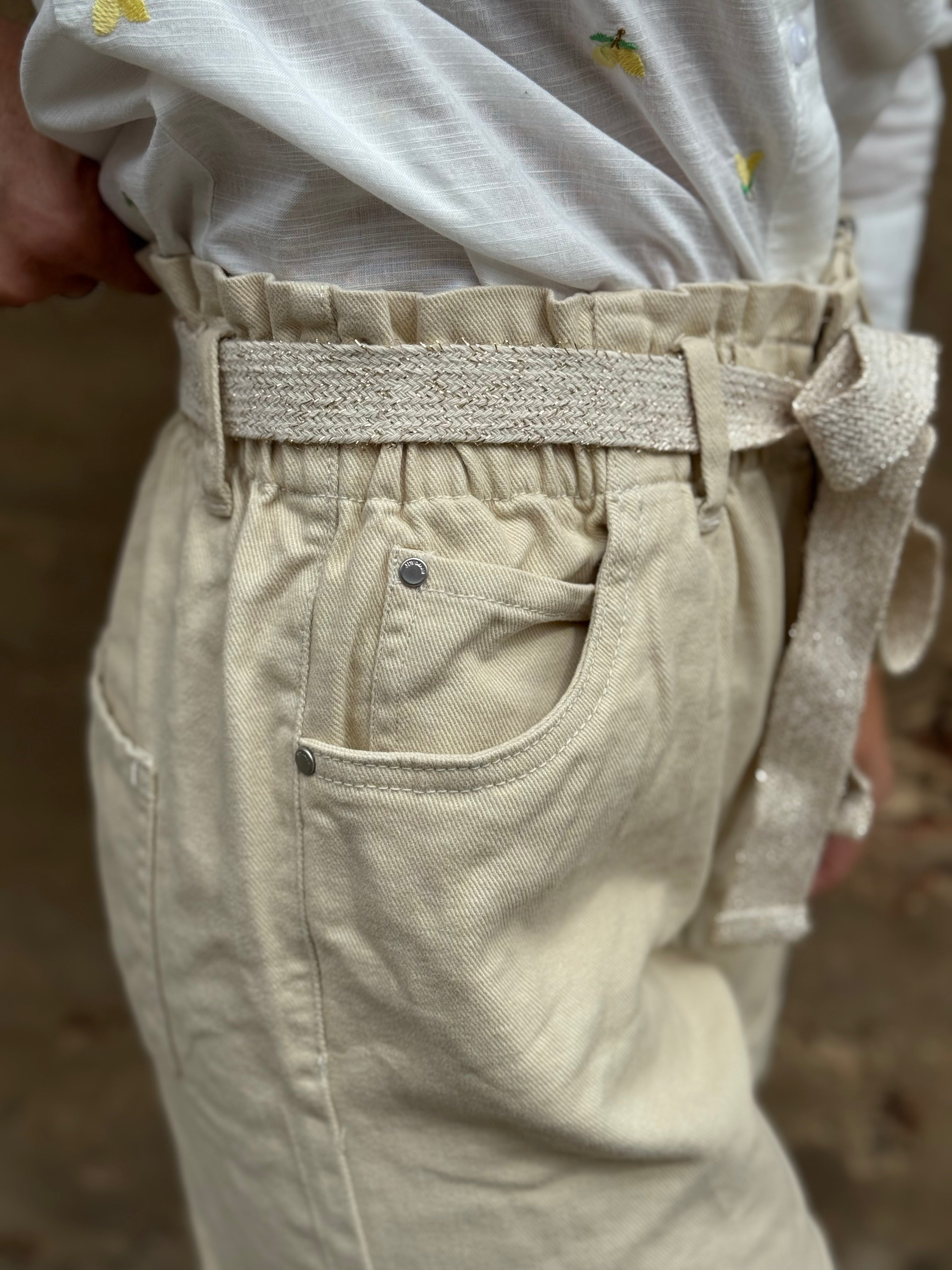 Shorts Cinturina
