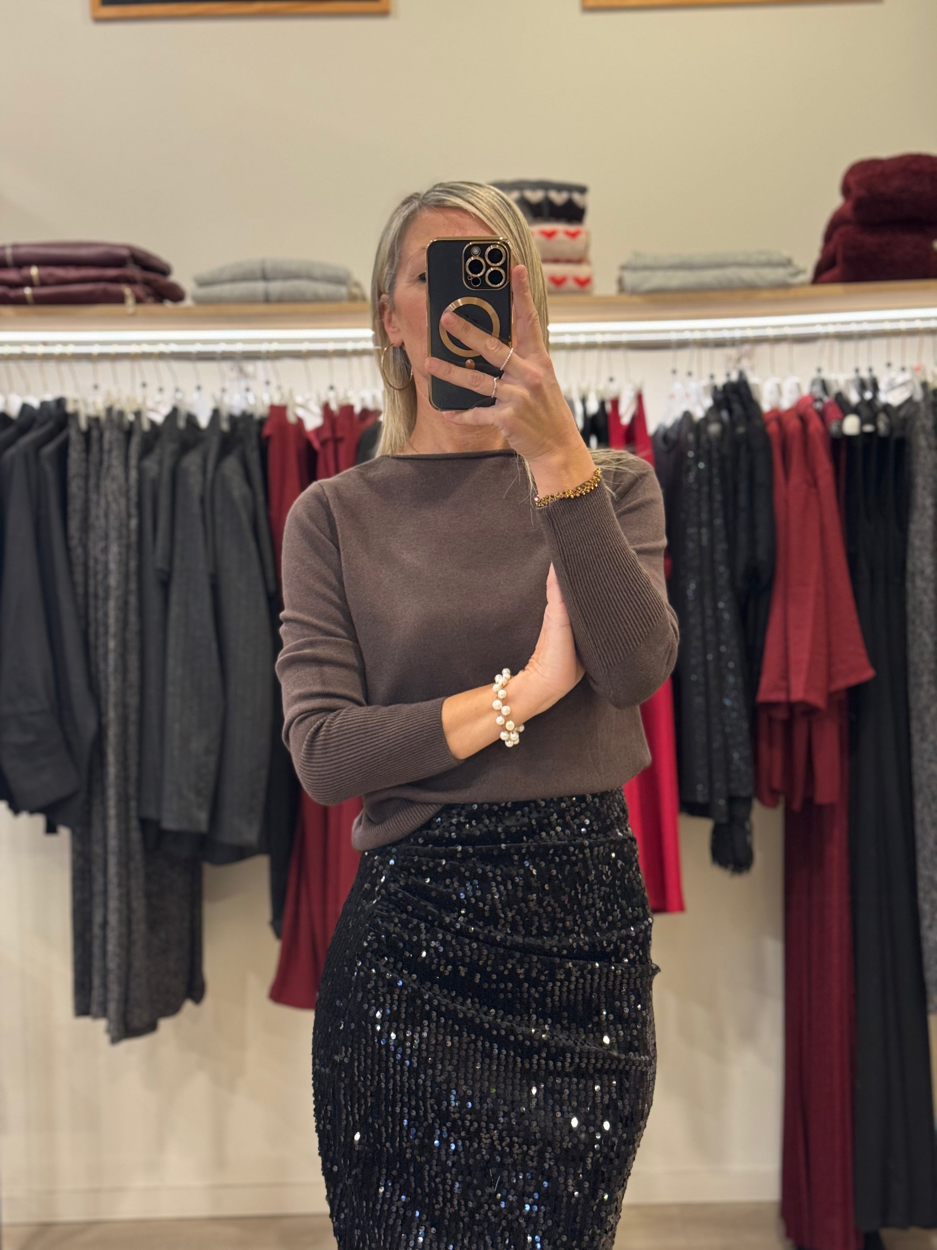 Maglia paricollo adora