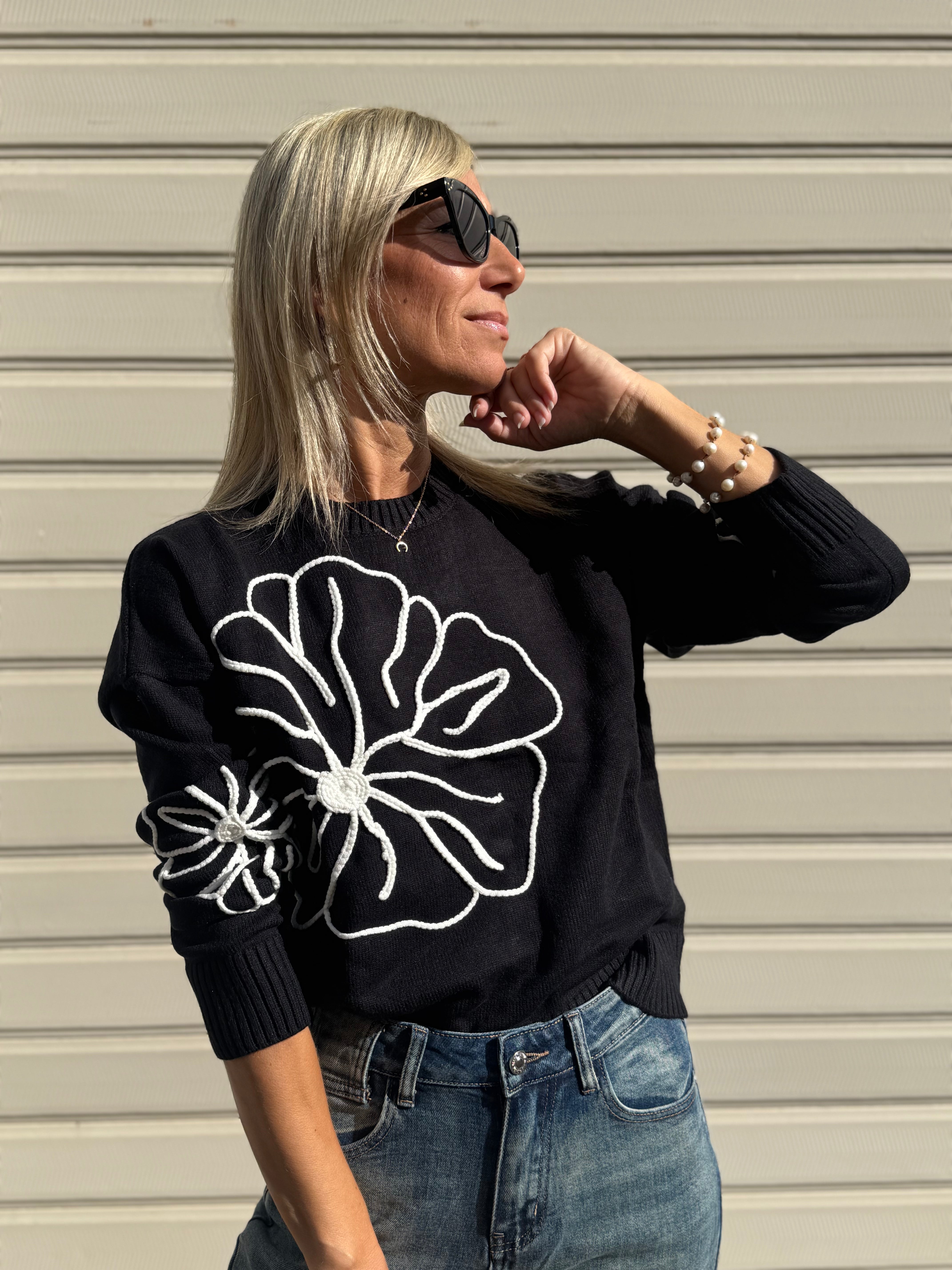 Maglia ricamo fiori Artigli