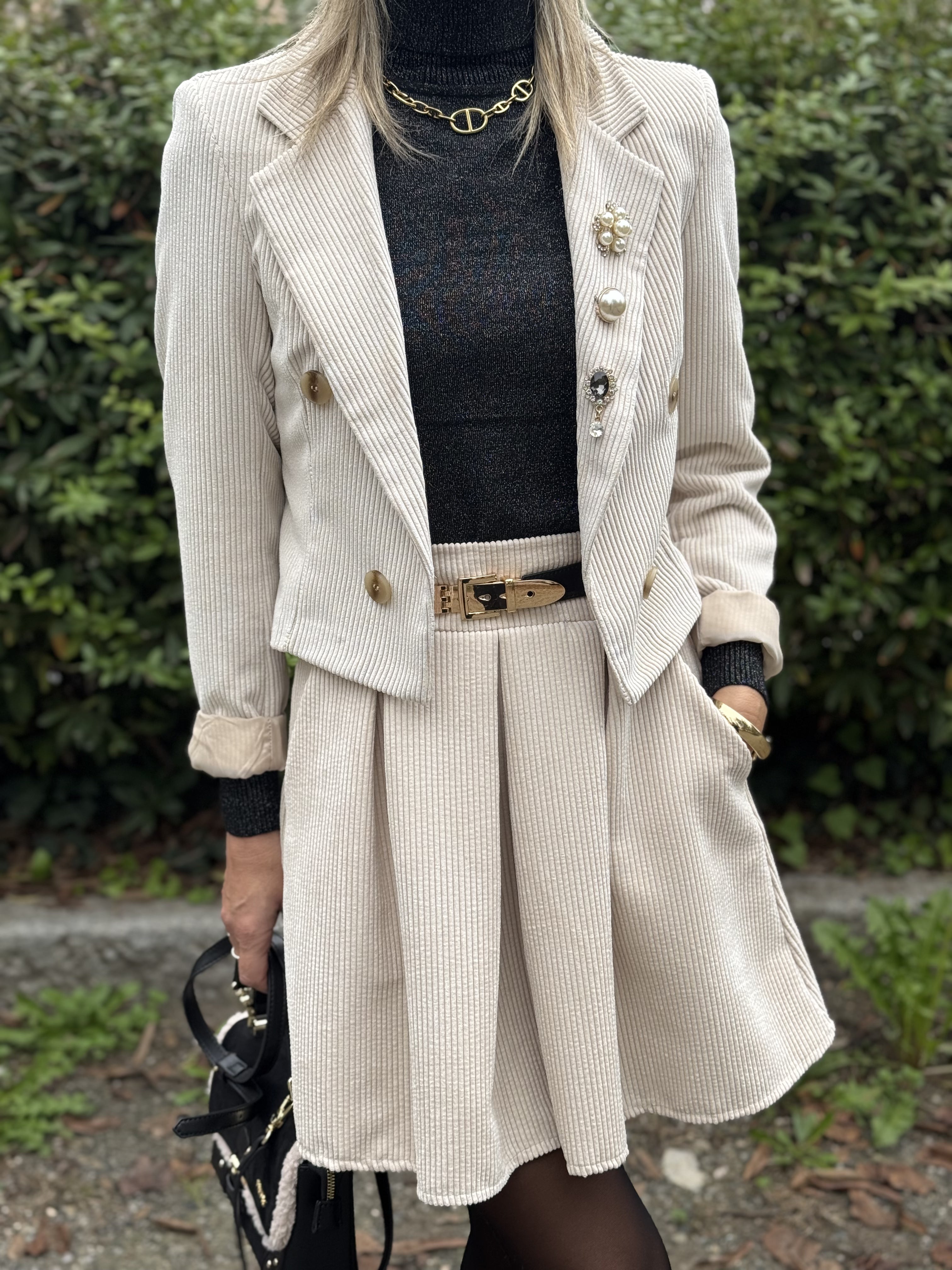 Outfit Velluto Panna · Blazer+Gonna+Dolcevita